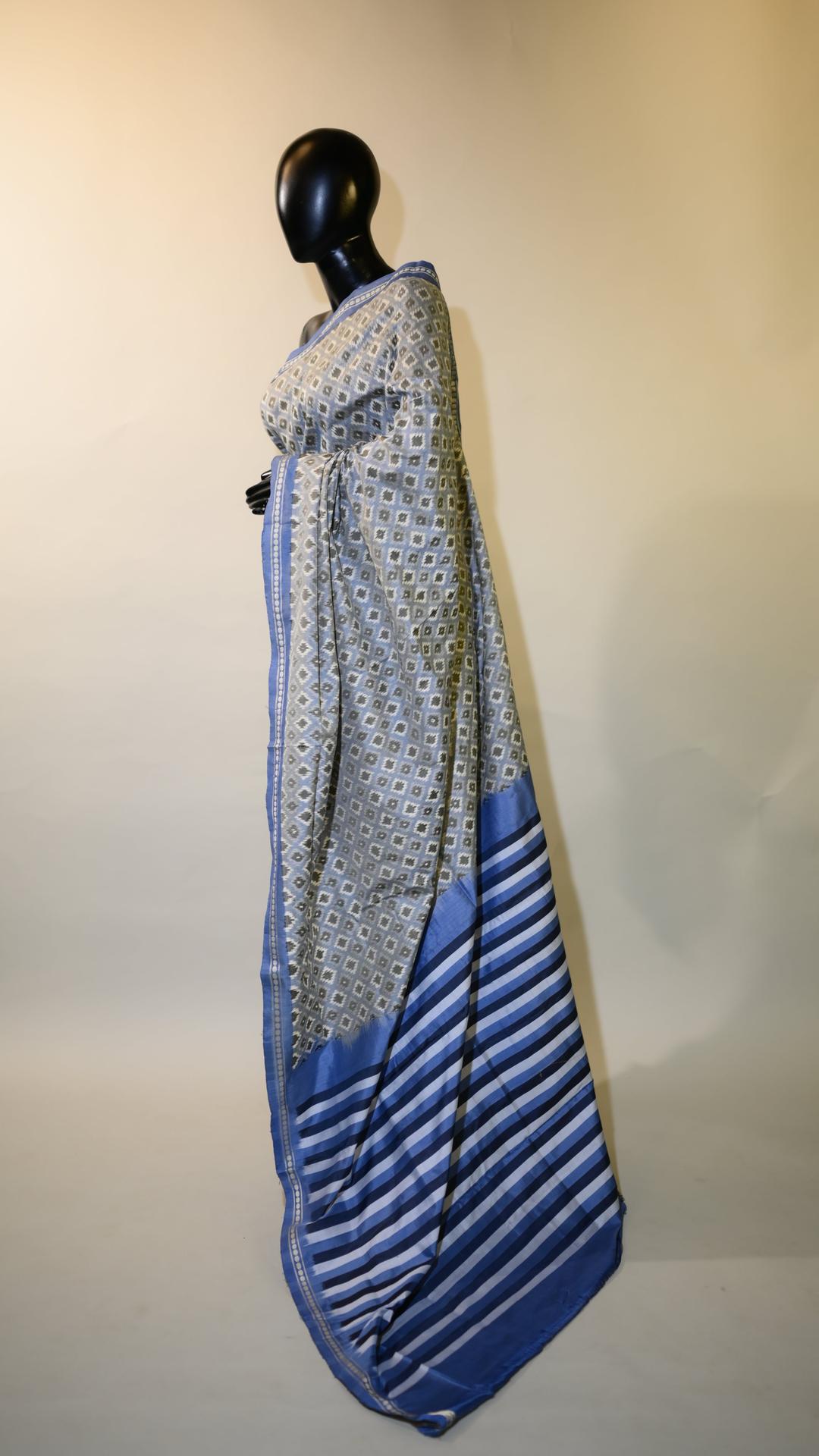 Bluish Grey & White Mulberry Silk Pochampally Ikat Saree image 3