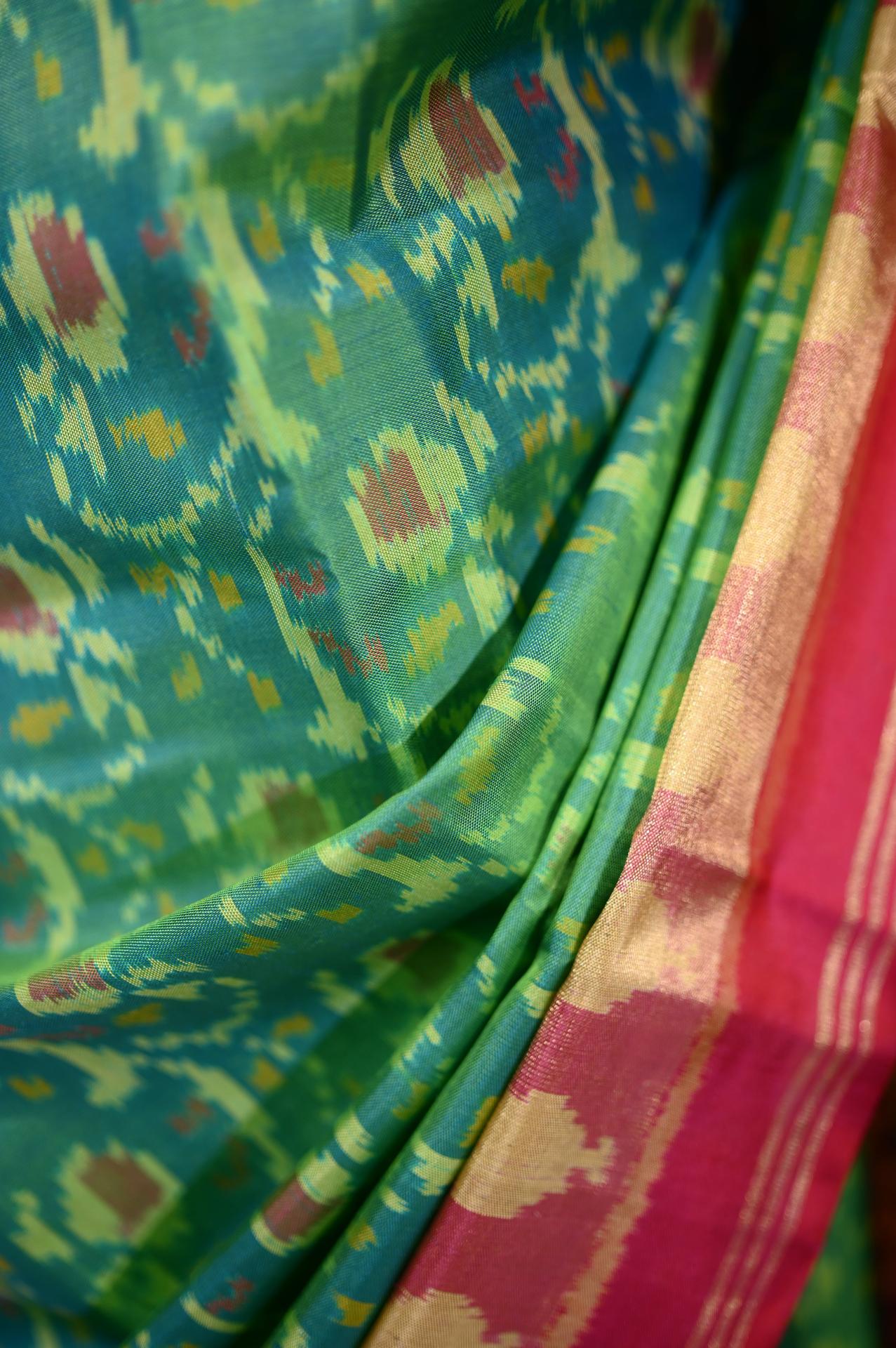 Dual Tone Green & Pink Mulberry Silk Patola Ikat Saree image 4