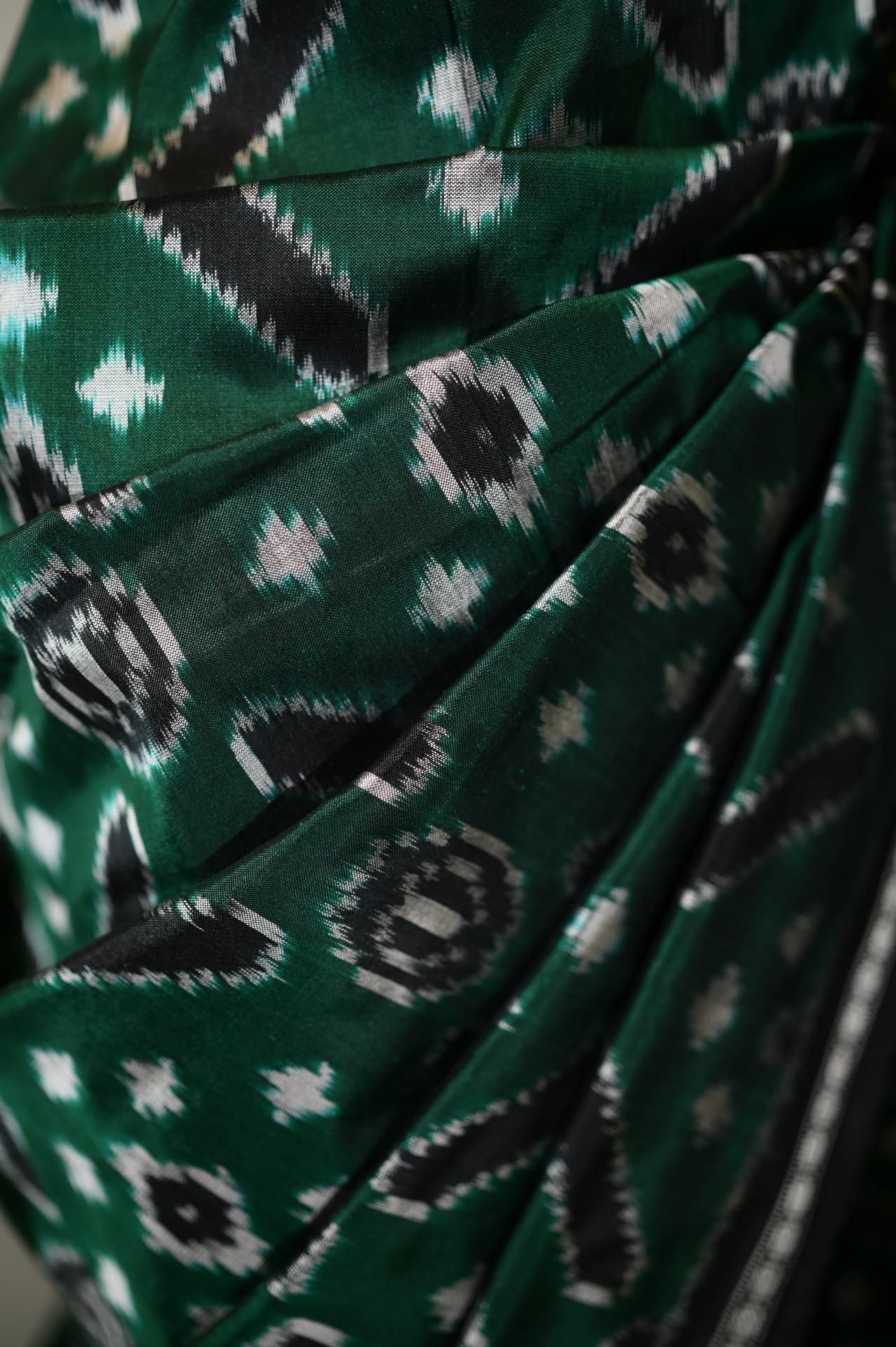 Emerald Green & Black Mulberry Silk Pochampally Ikat Saree image 4