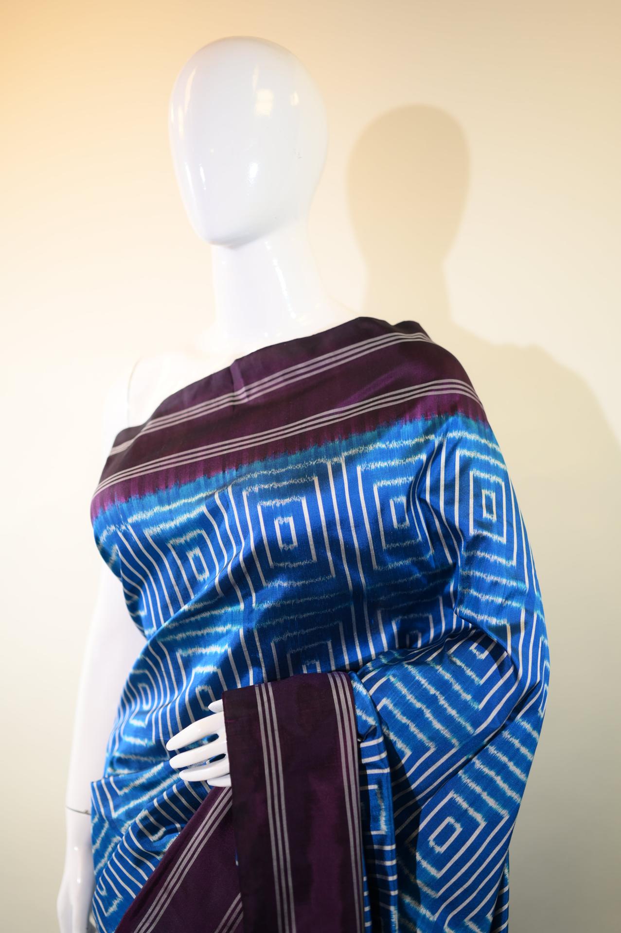 Electric Blue & Indigo Mulberry Silk Pochampally Ikat Saree image 4