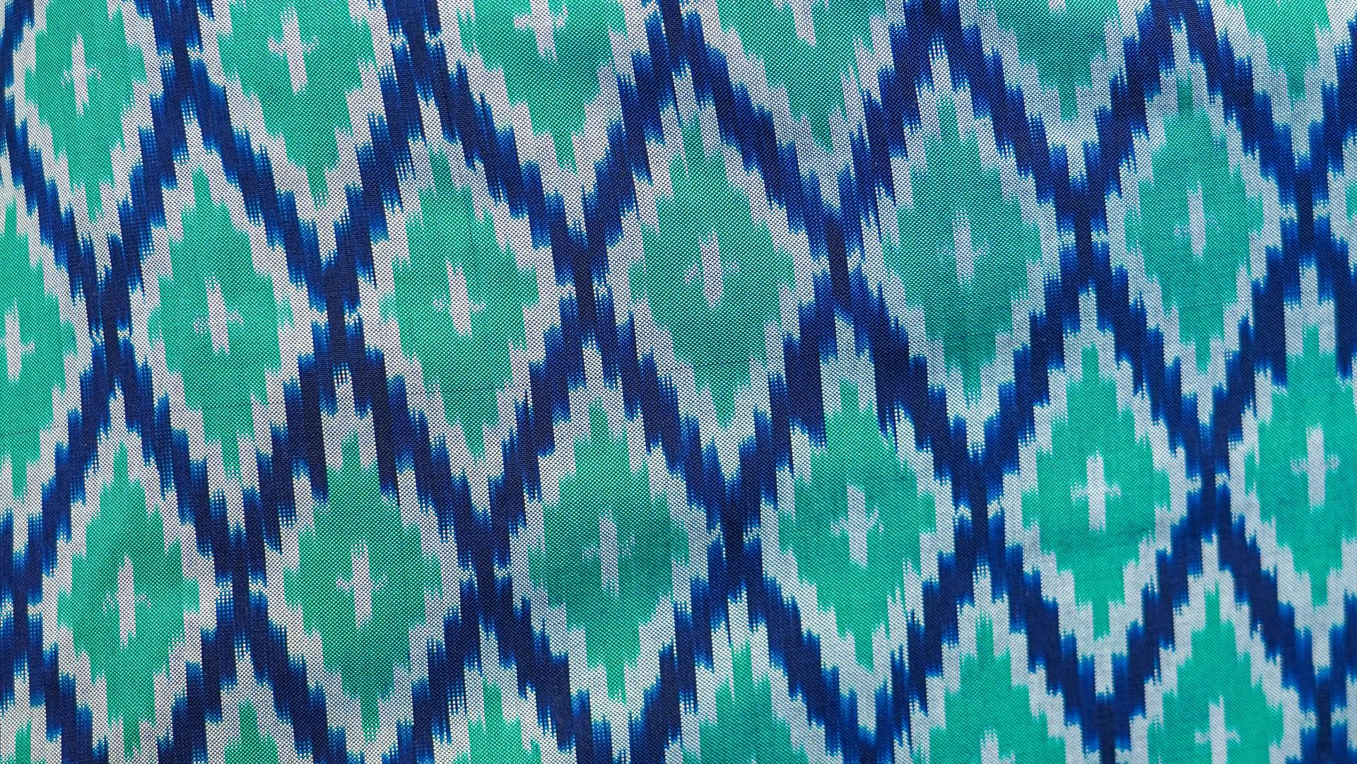 Blue & Green Mulberry Silk Odisha Diamond Style Ikat Saree image 4