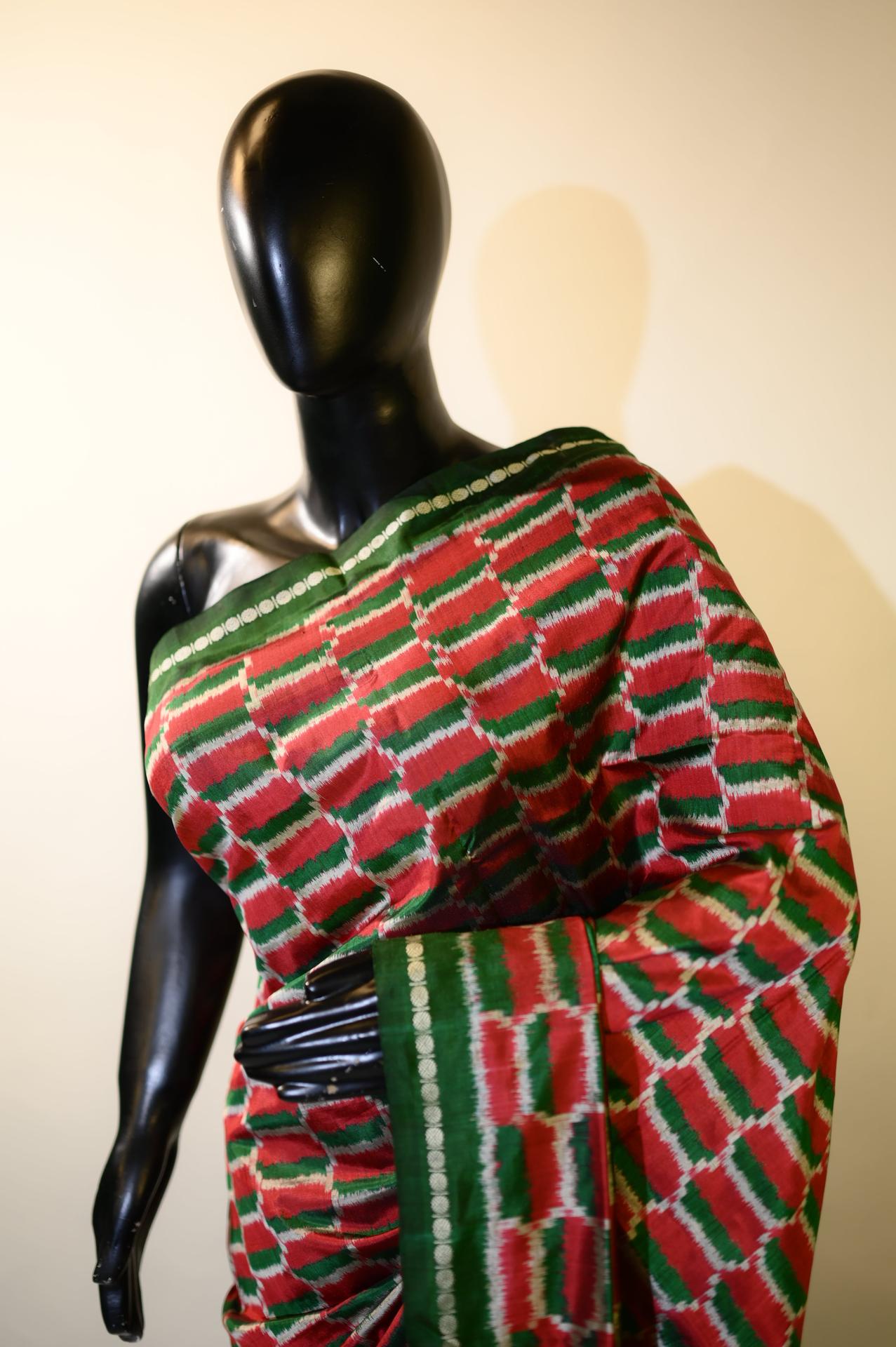 Green & Red Mulberry Silk Pochampally Ikat Saree image 4