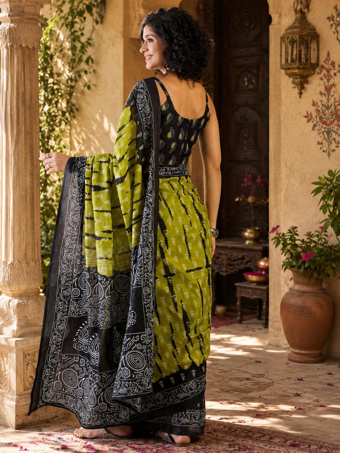 Mulmul Cotton Printed Pocket Saree With Unstitched Blouse(green) image 2