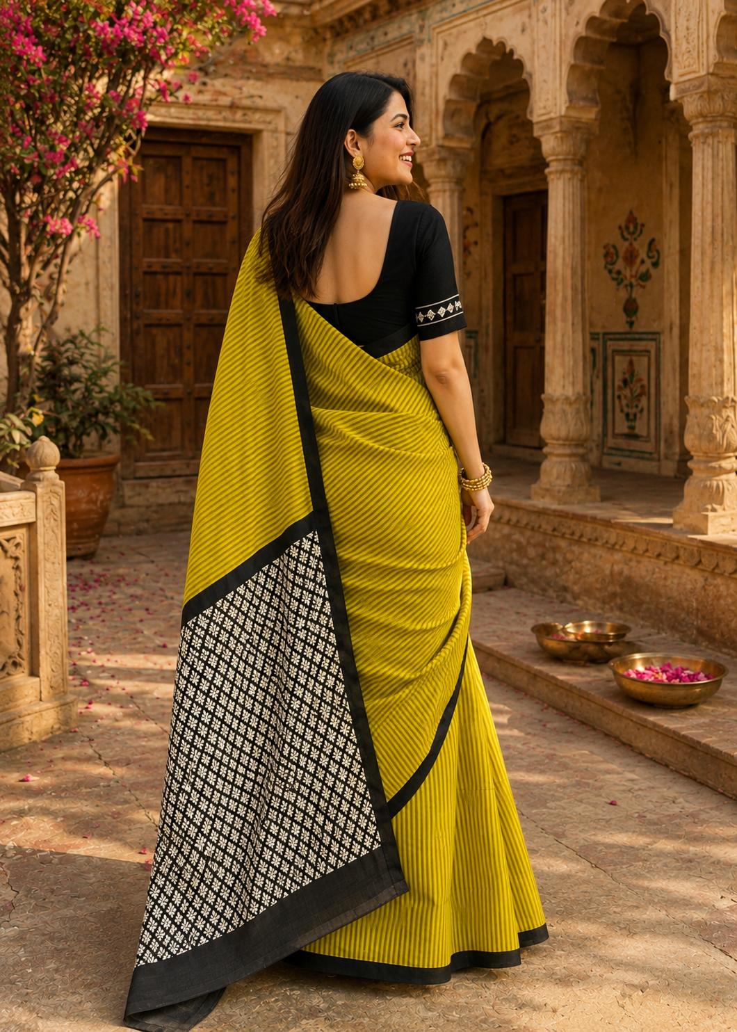 Mulmul Cotton Bagru- Printed Saree With Unstitched Blouse(green) image 3