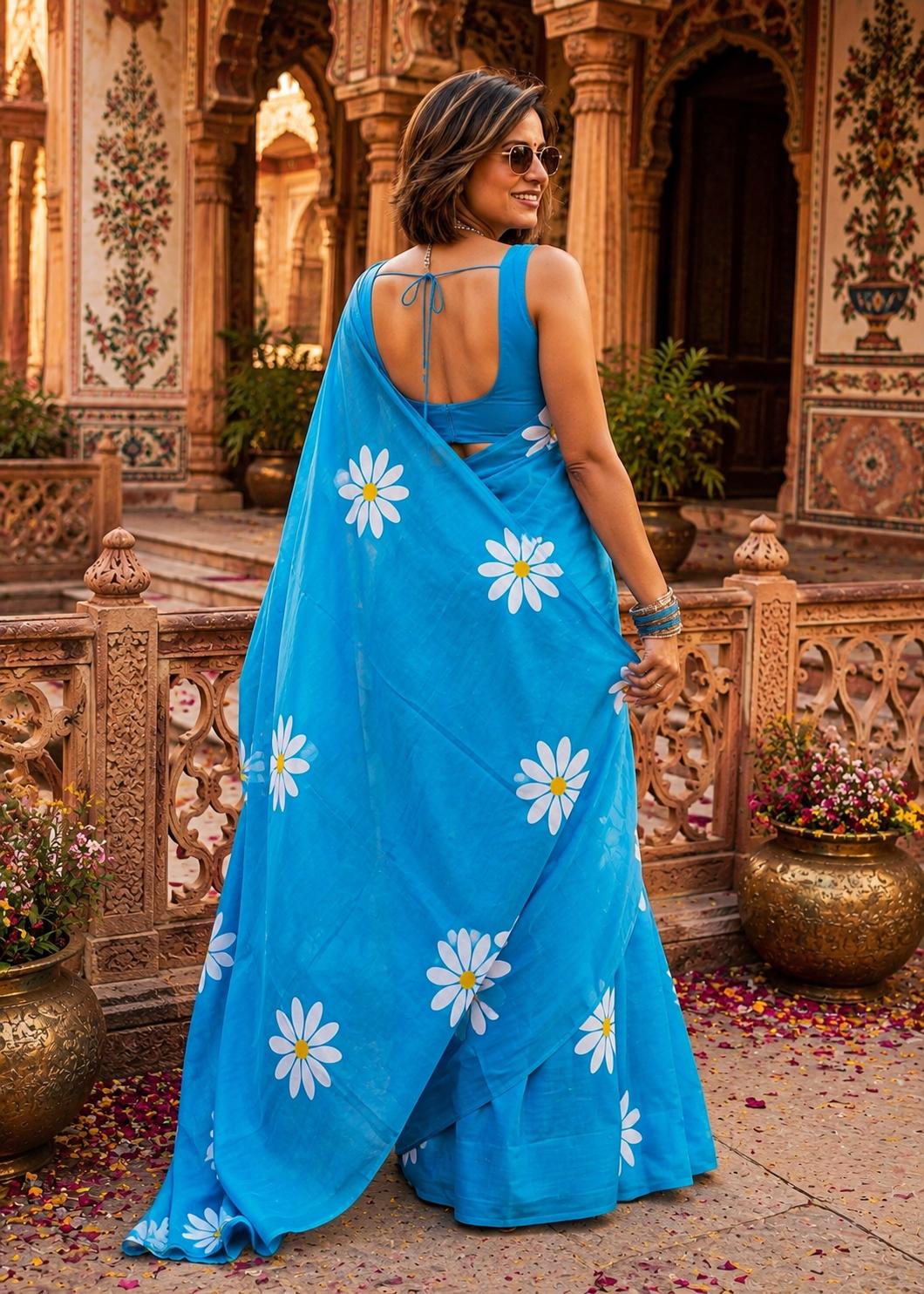 Mulmul Cotton Floral Printed Saree With Unstitched Blouse(sky) image 3