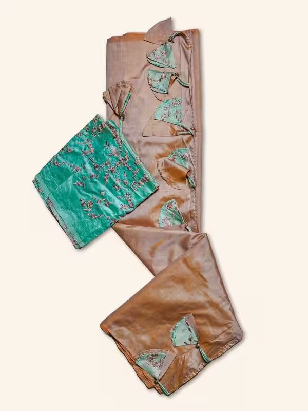 The Gold Weave Chanderi Silk Sarees - Peach Colour With Brownish And Greenish Tassels