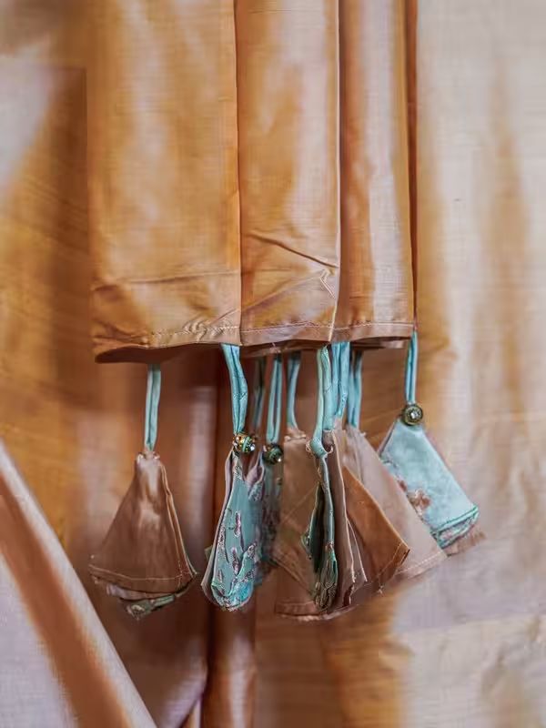 The Gold Weave Chanderi Silk Sarees - Peach Colour With Brownish And Greenish Tassels image 4