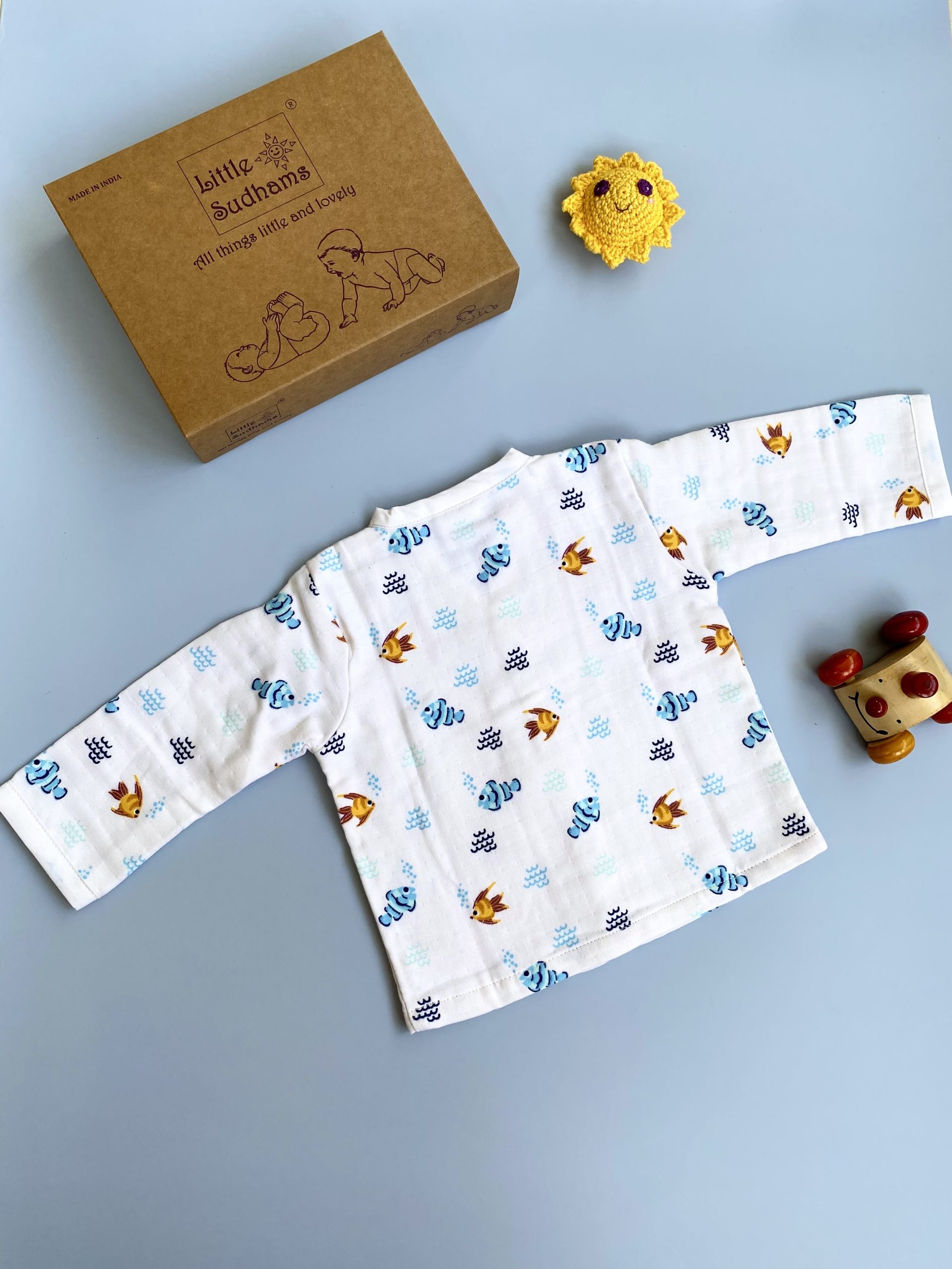 Organic Muslin Cotton Full-sleeve Set (FISHES & Bubbles) image 2