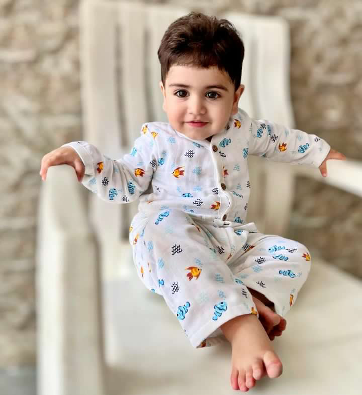 Organic Muslin Cotton Full-sleeve Set (FISHES & Bubbles) image 7