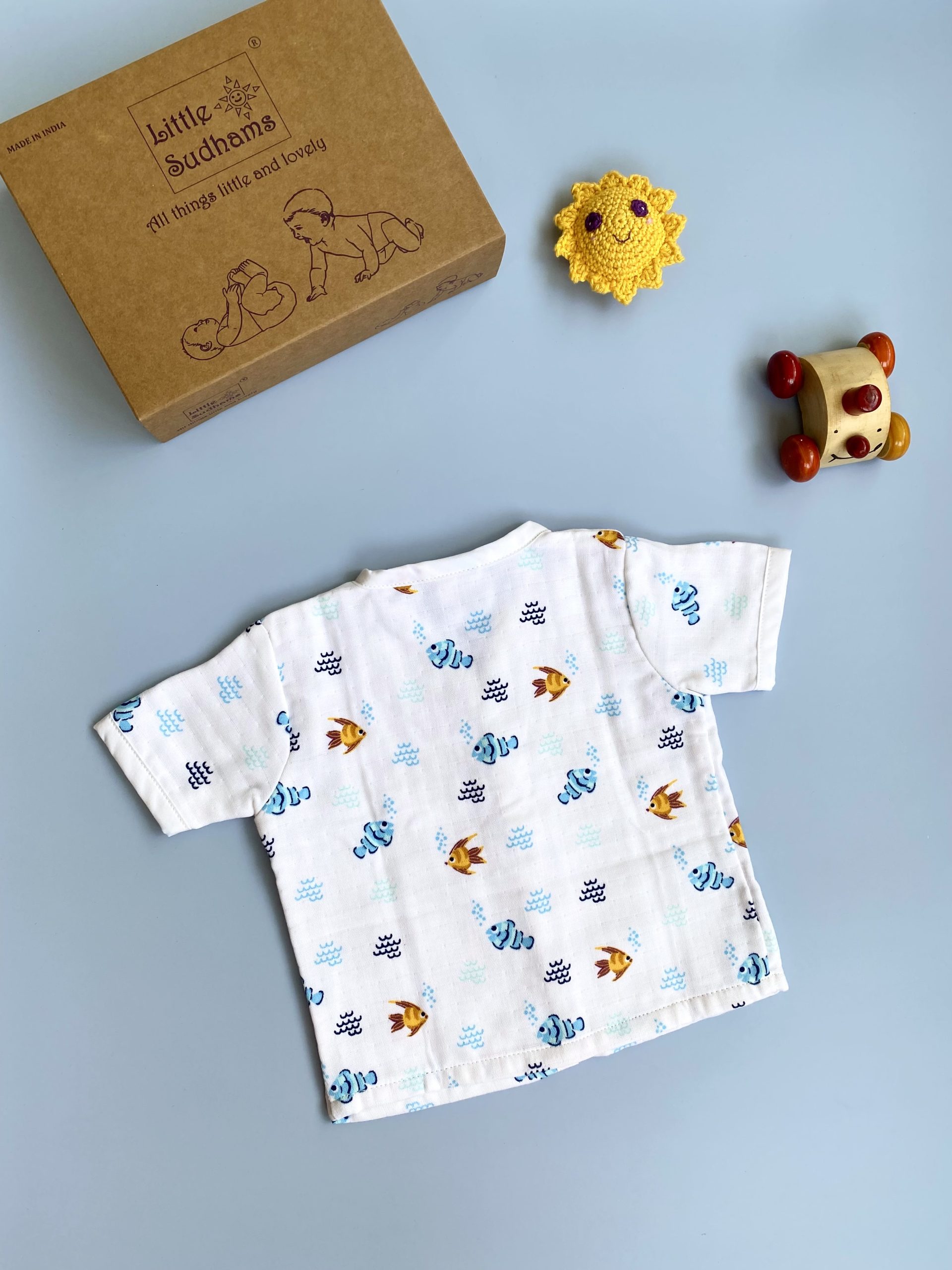 Organic Muslin Cotton Short-sleeve Set (FISHES & Bubbles) image 6
