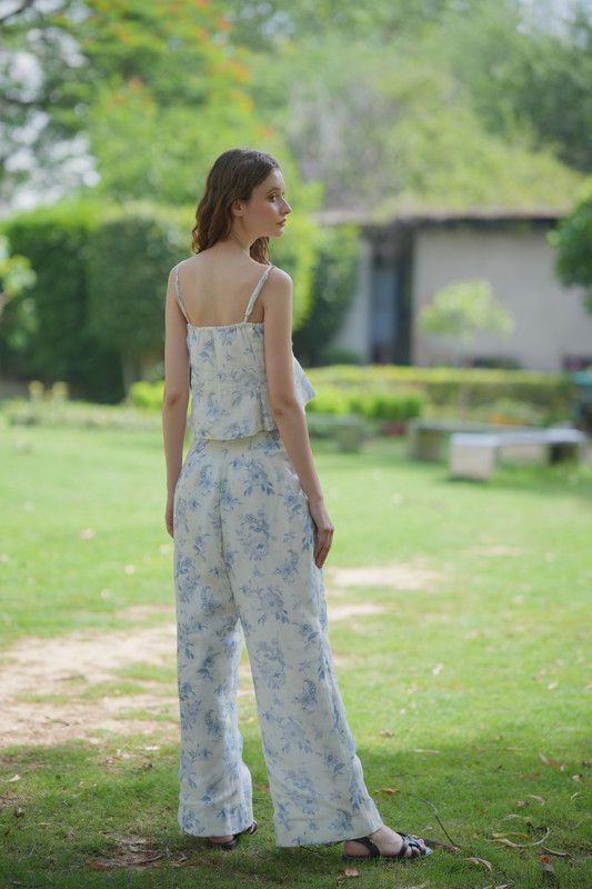 Helen Set image 3