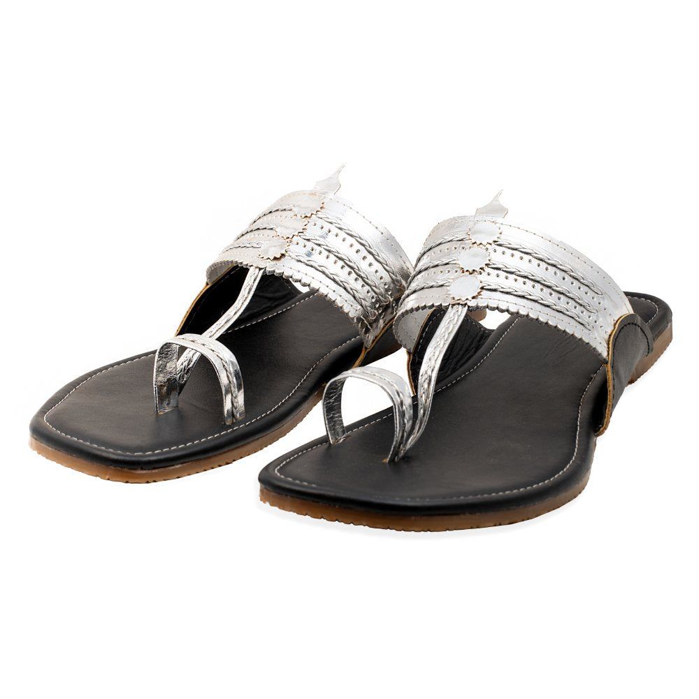Korakari Silverfox Kolhapuri Chappal For Women