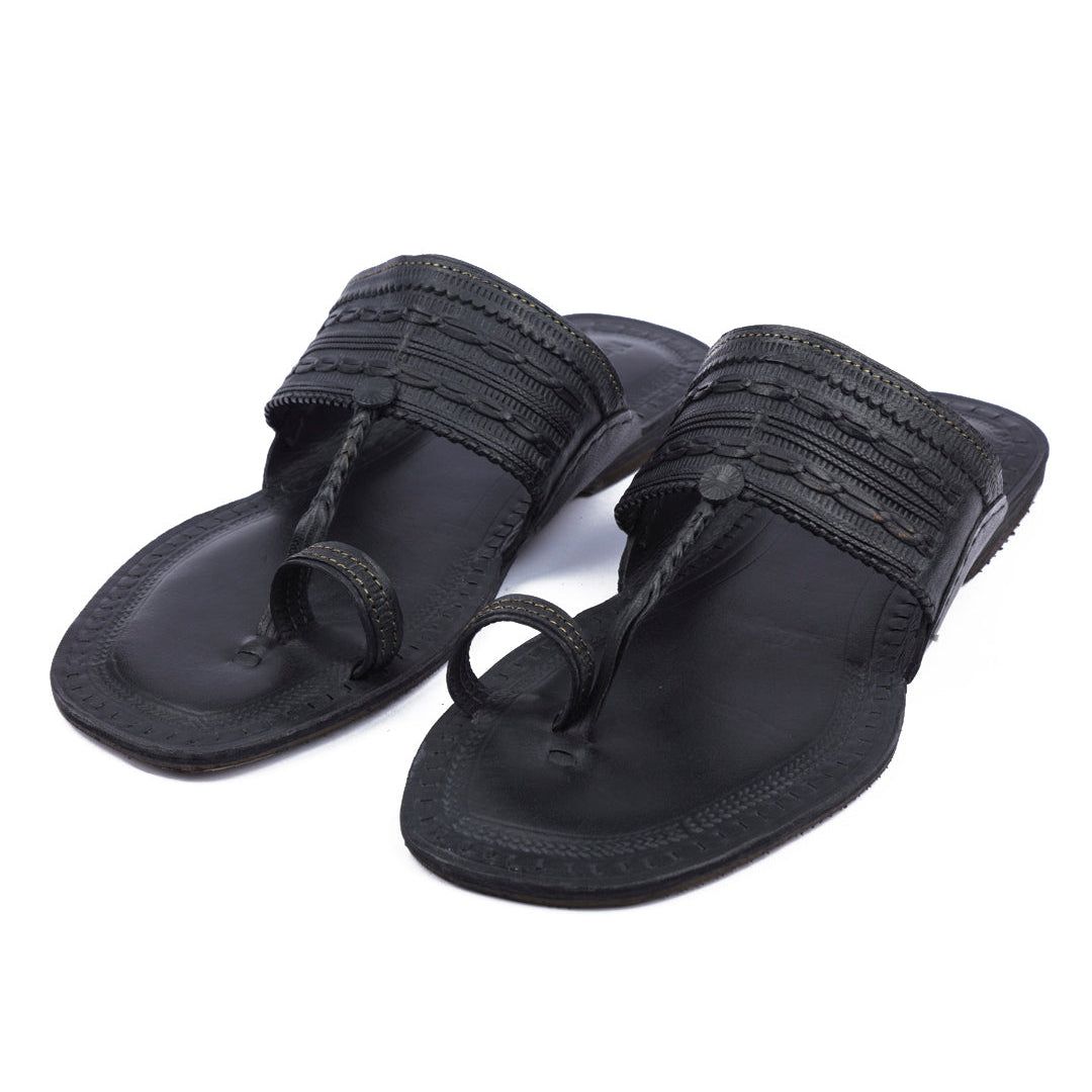 Korakari Keeping It Simple Kolhapuri Chappal For Men - Shopdibz