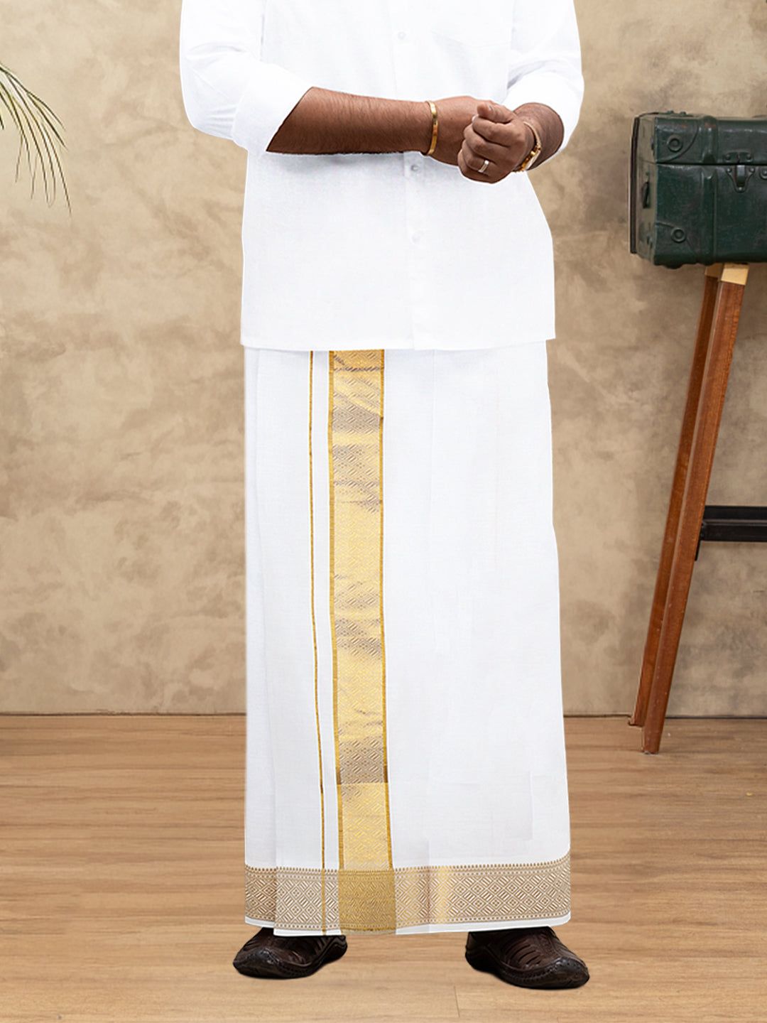 Men 100% Cotton Single Layer White Dhoti With Gold Jari Border Aura 336
