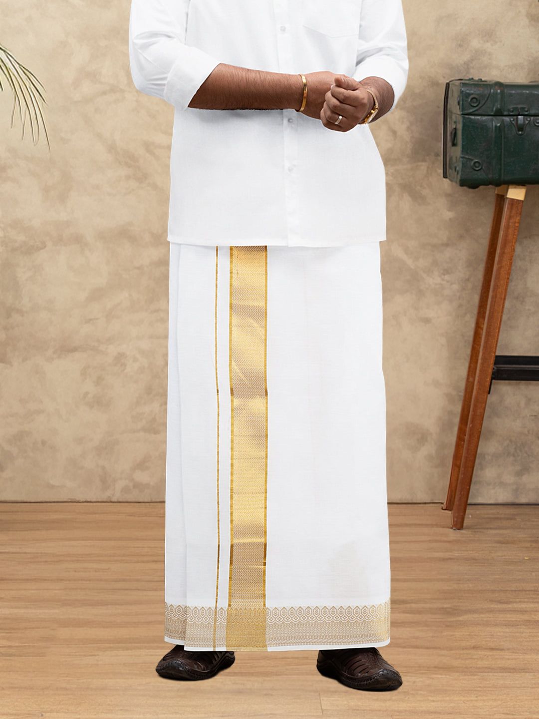 Men 100% Cotton Single Layer White Dhoti With Gold Jari Border Aura 315