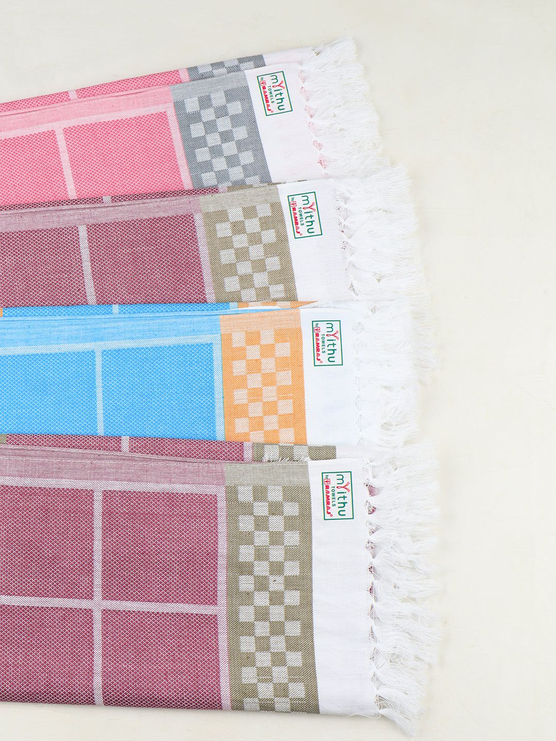 100% Cotton Bath Towel With Assorted Colours Marvel D10 image 3