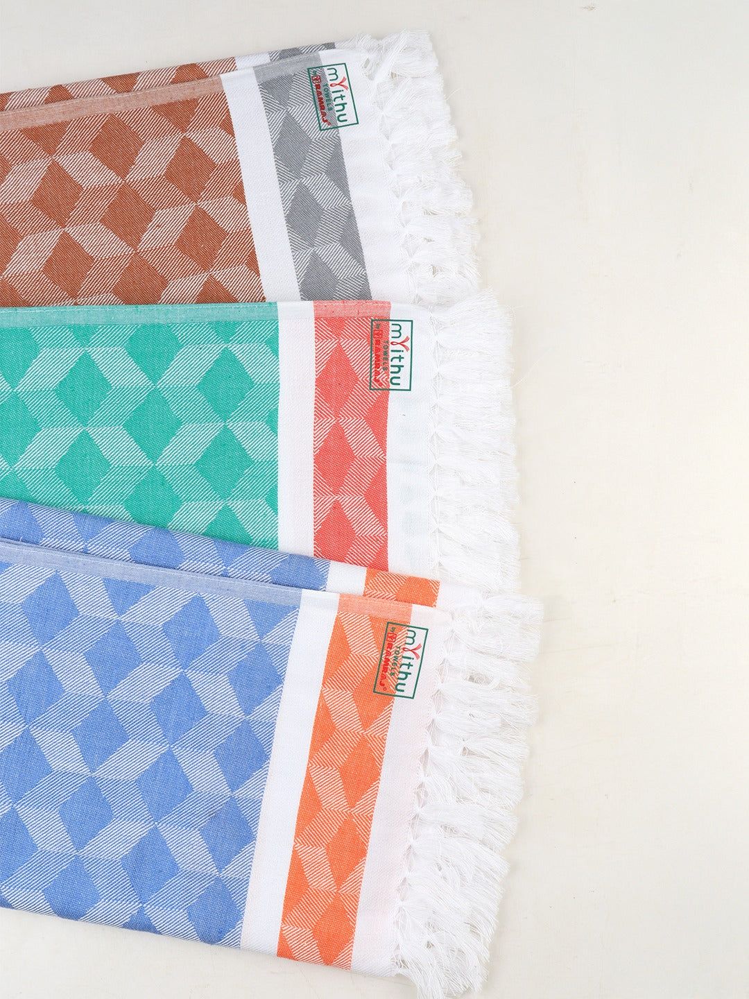 100% Cotton Bath Towel With Assorted Colours Marvel D5 image 4