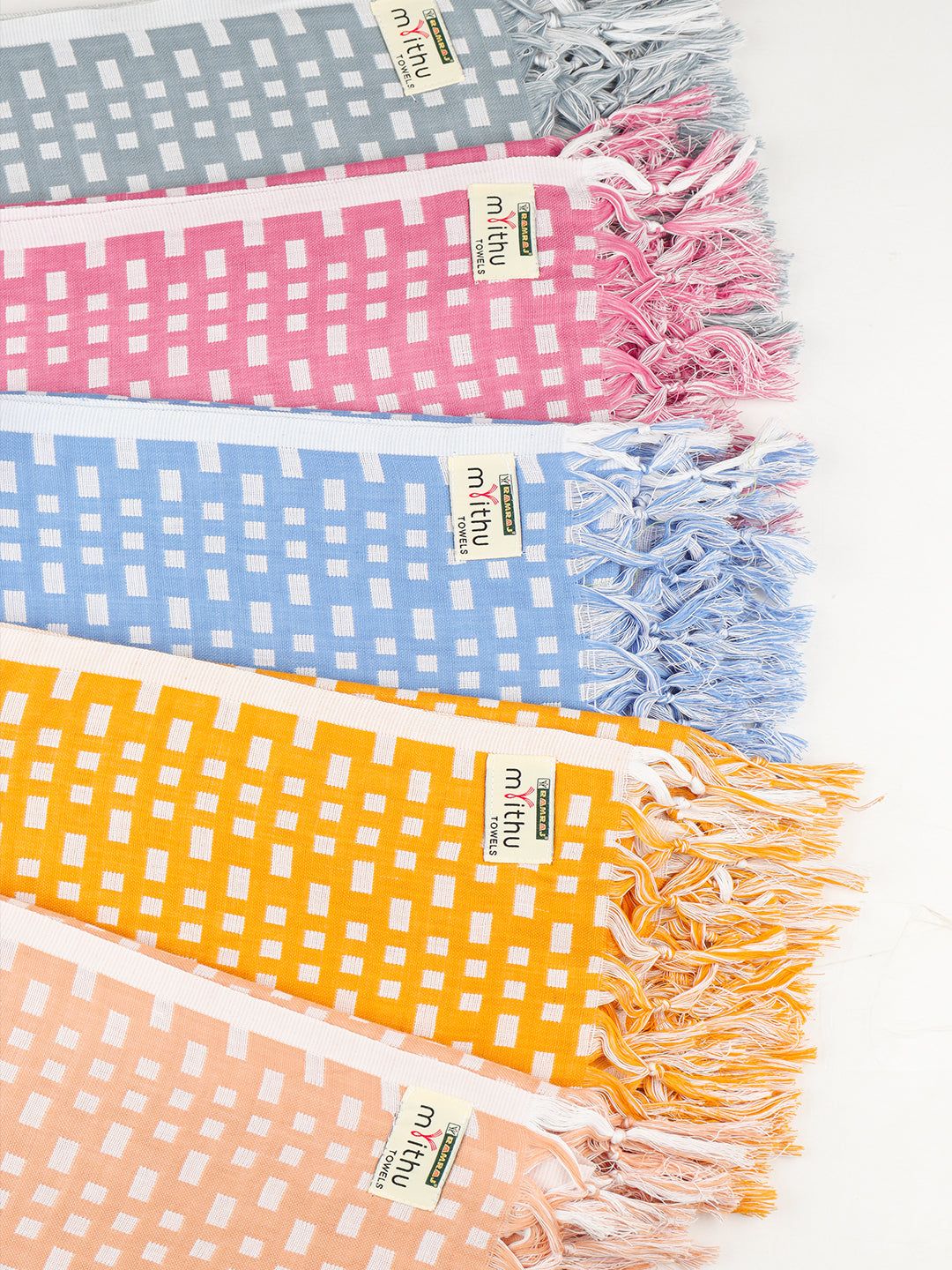 100% Cotton Bath Towel With Assorted Colour Twin Plus 896G image 4