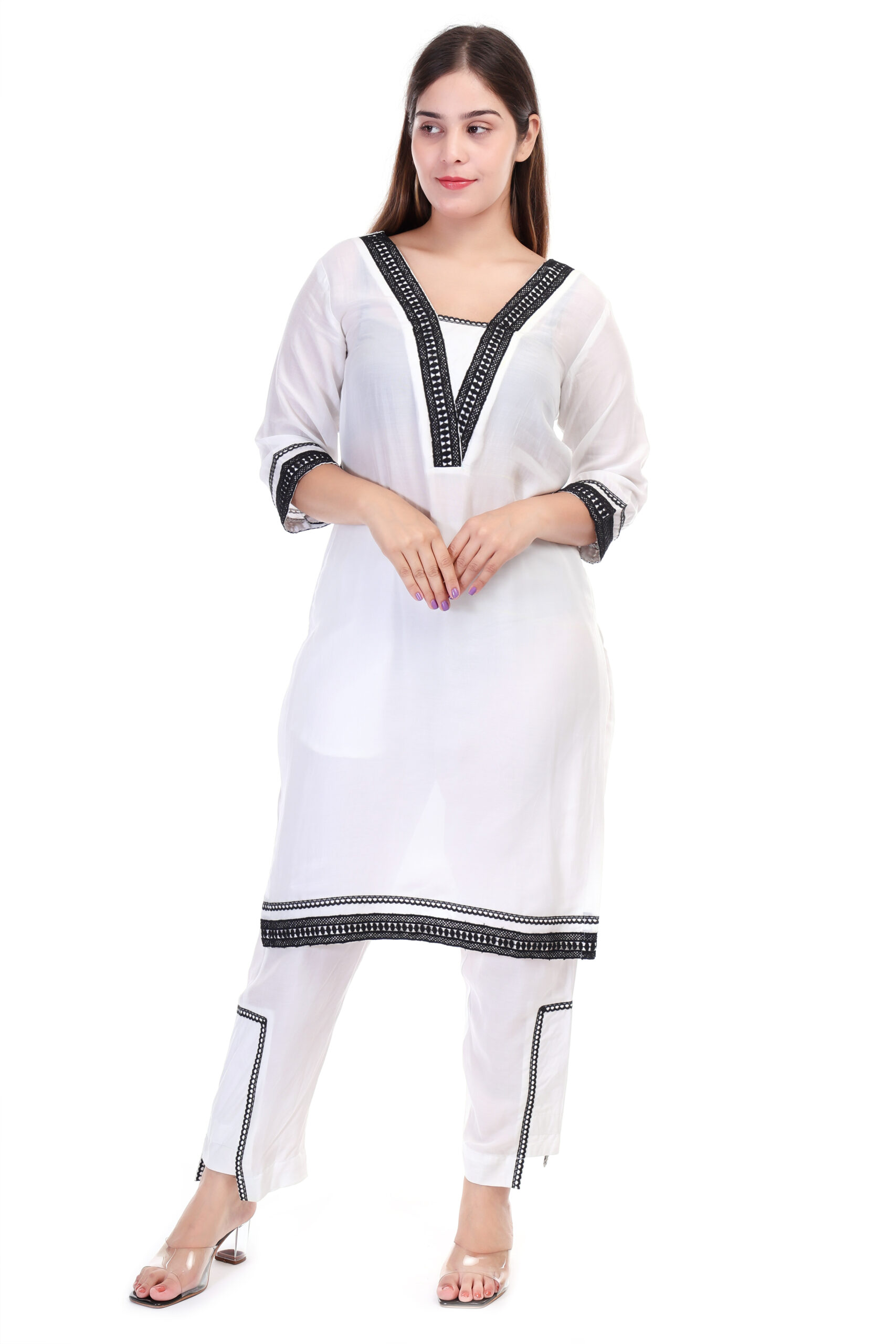 Muslin Kurta Set With Lacework