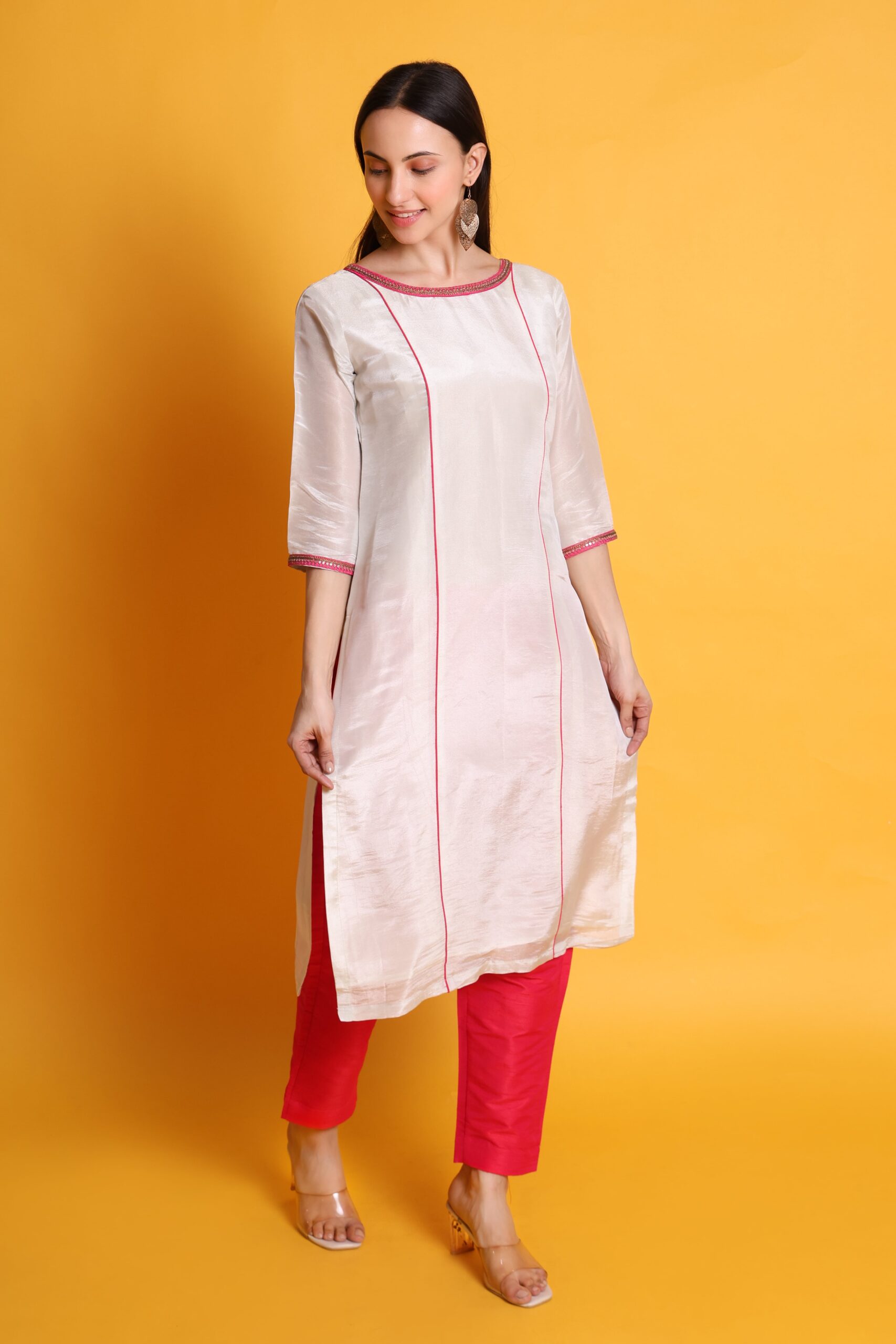 Tissue Silk Kurta With Raw Silk Pant