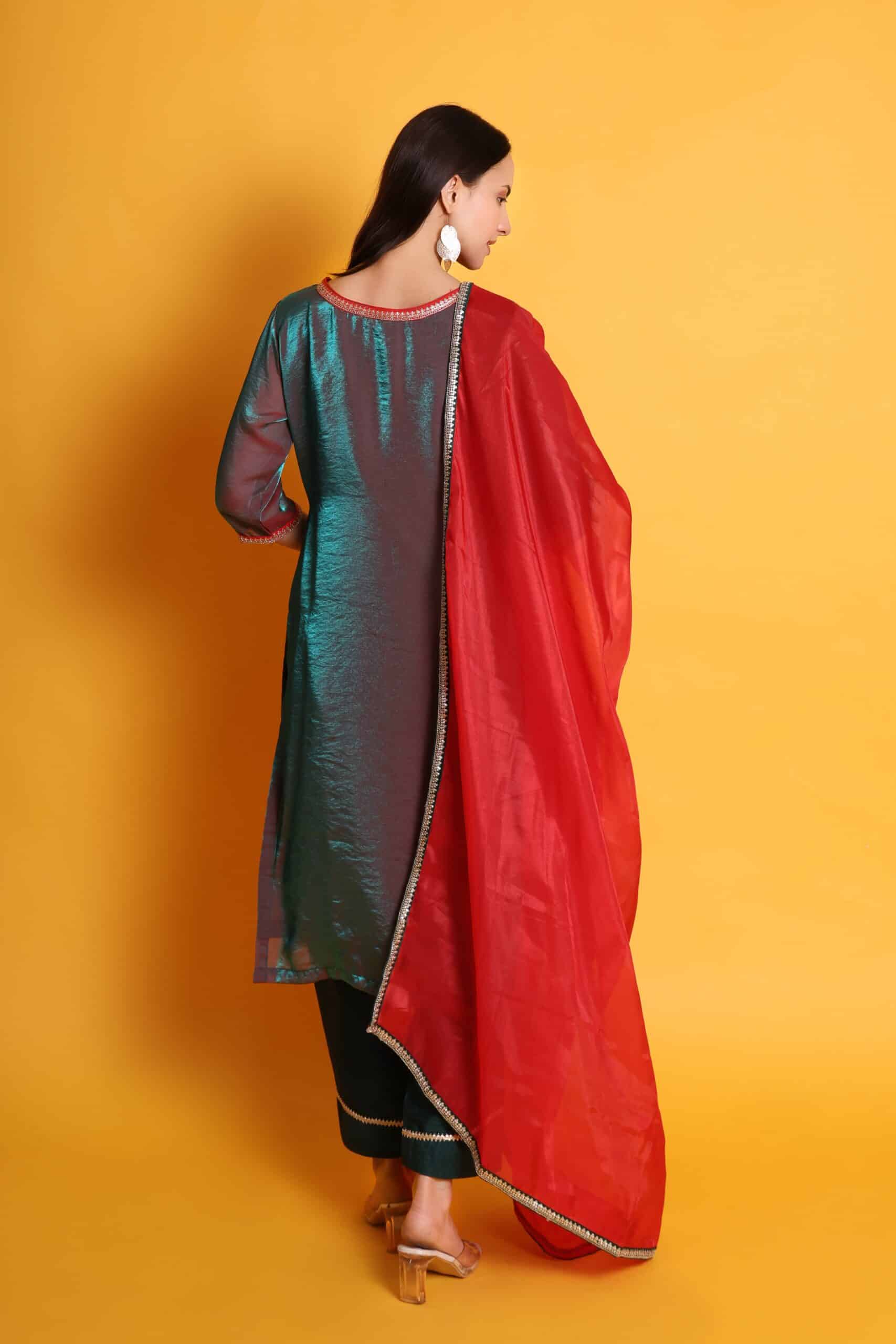 Tissue Organza Kurta Set With Organza Dupatta image 2