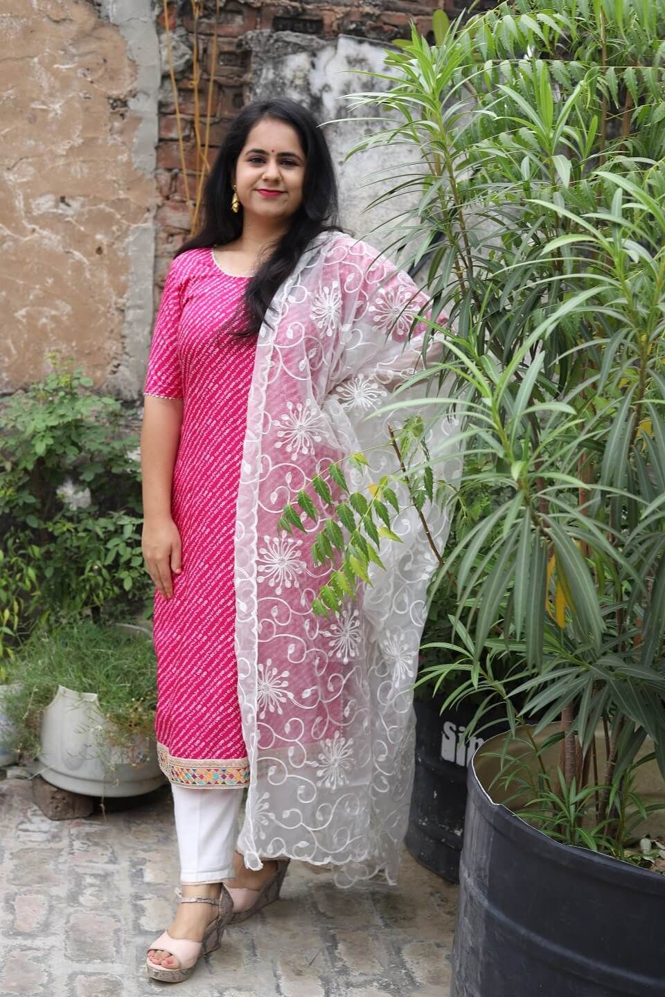 Magenta Upada Bandhani Kurta Set With Dupatta