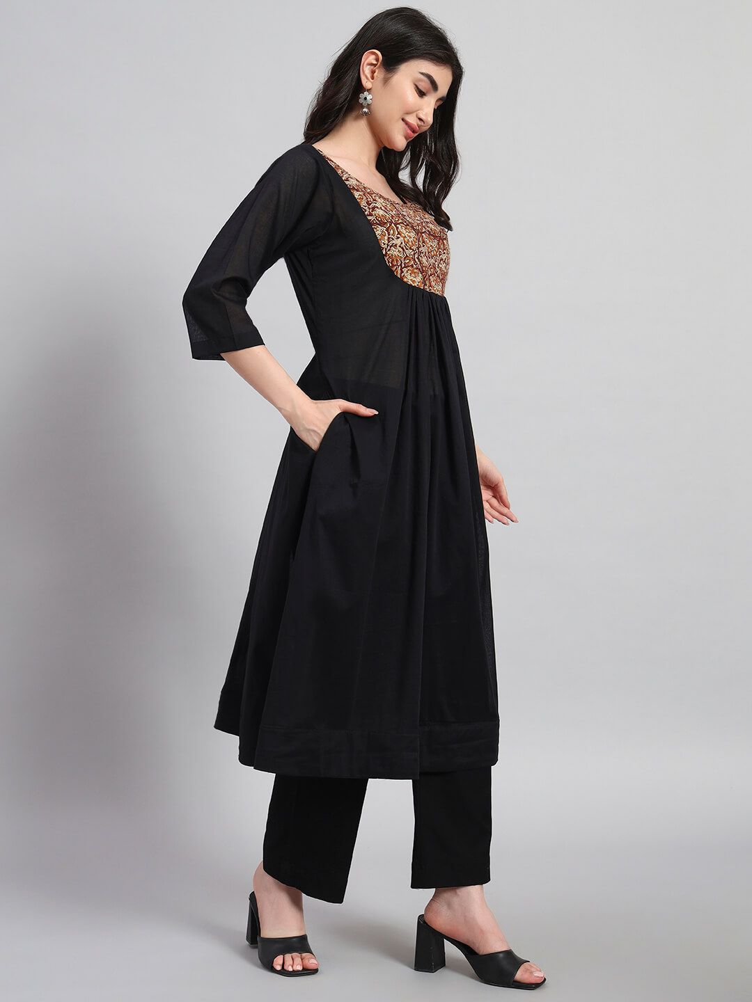 A-line Gethered Cotton Kurta Set image 2