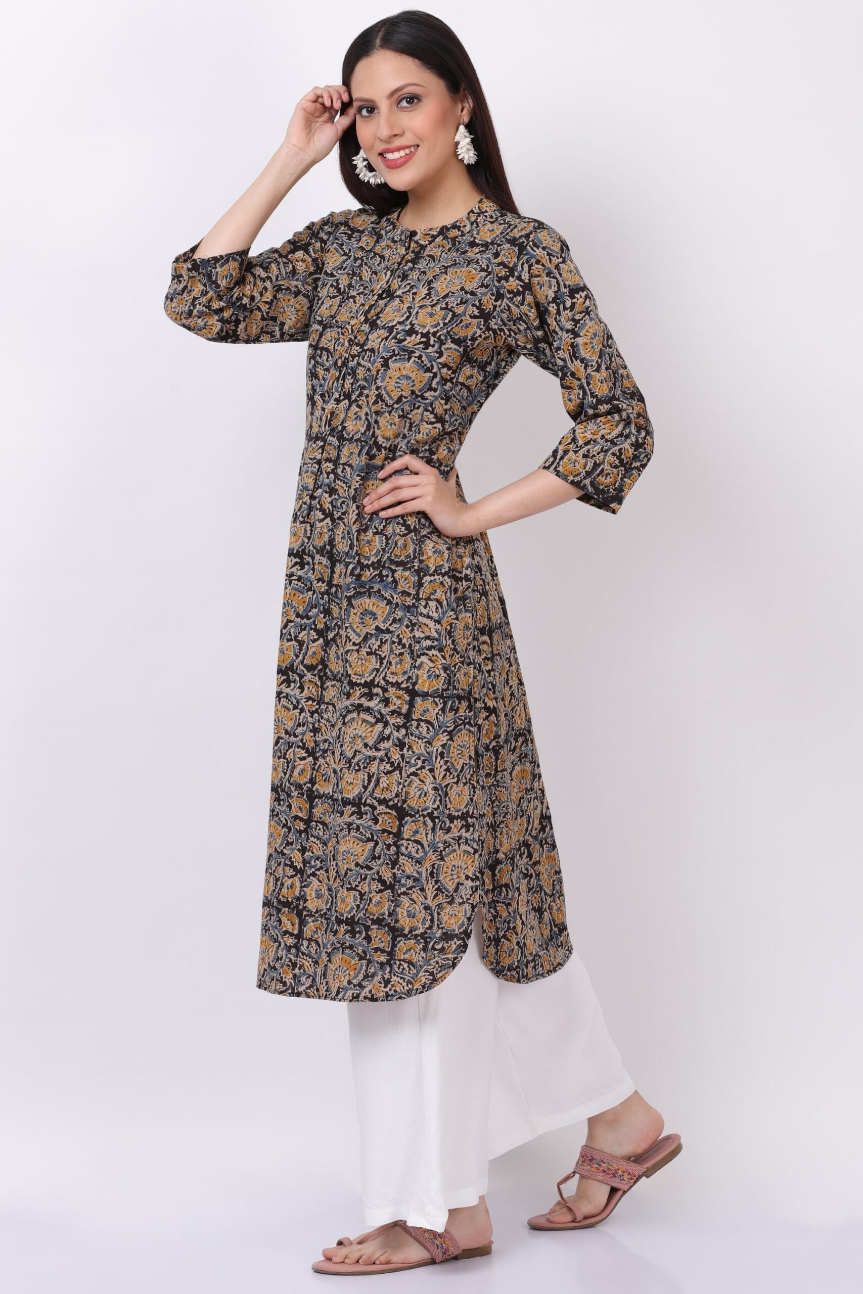 Cotton Kalamkari Kurti With Palazzo image 3