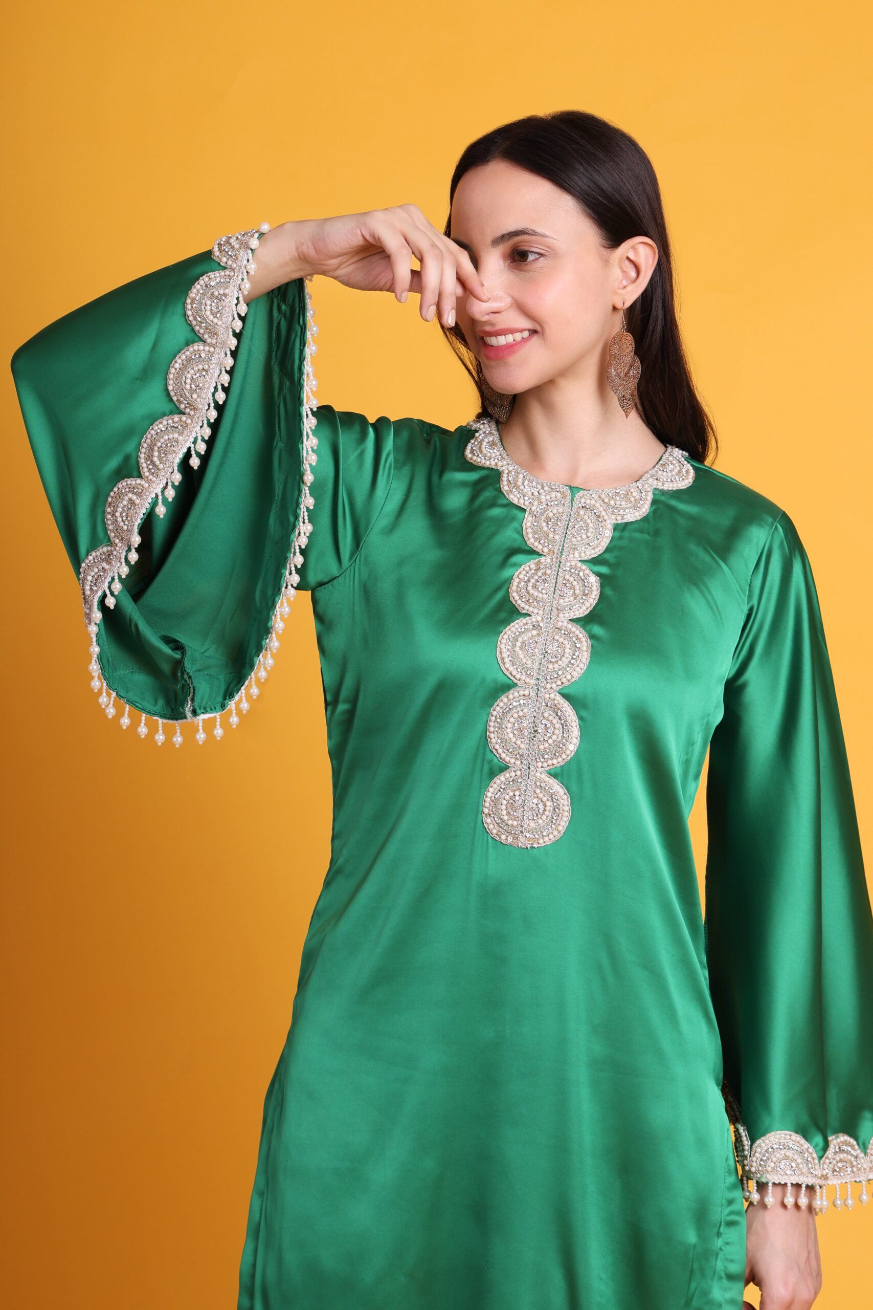 Crepe Straight Kurta Set With Lace Work image 5