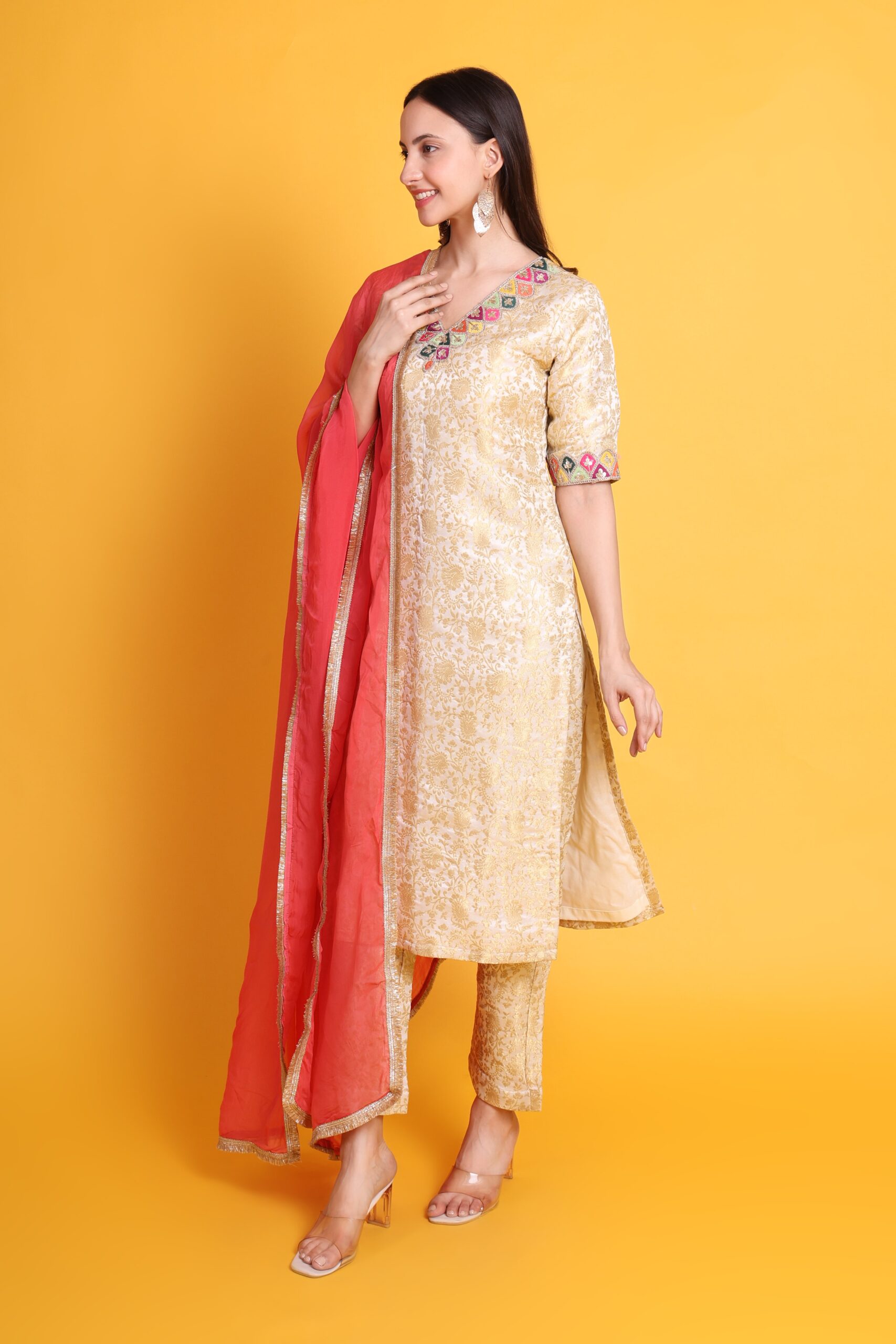 Banarasi Silk Kurta With Pant And Lace Work image 3