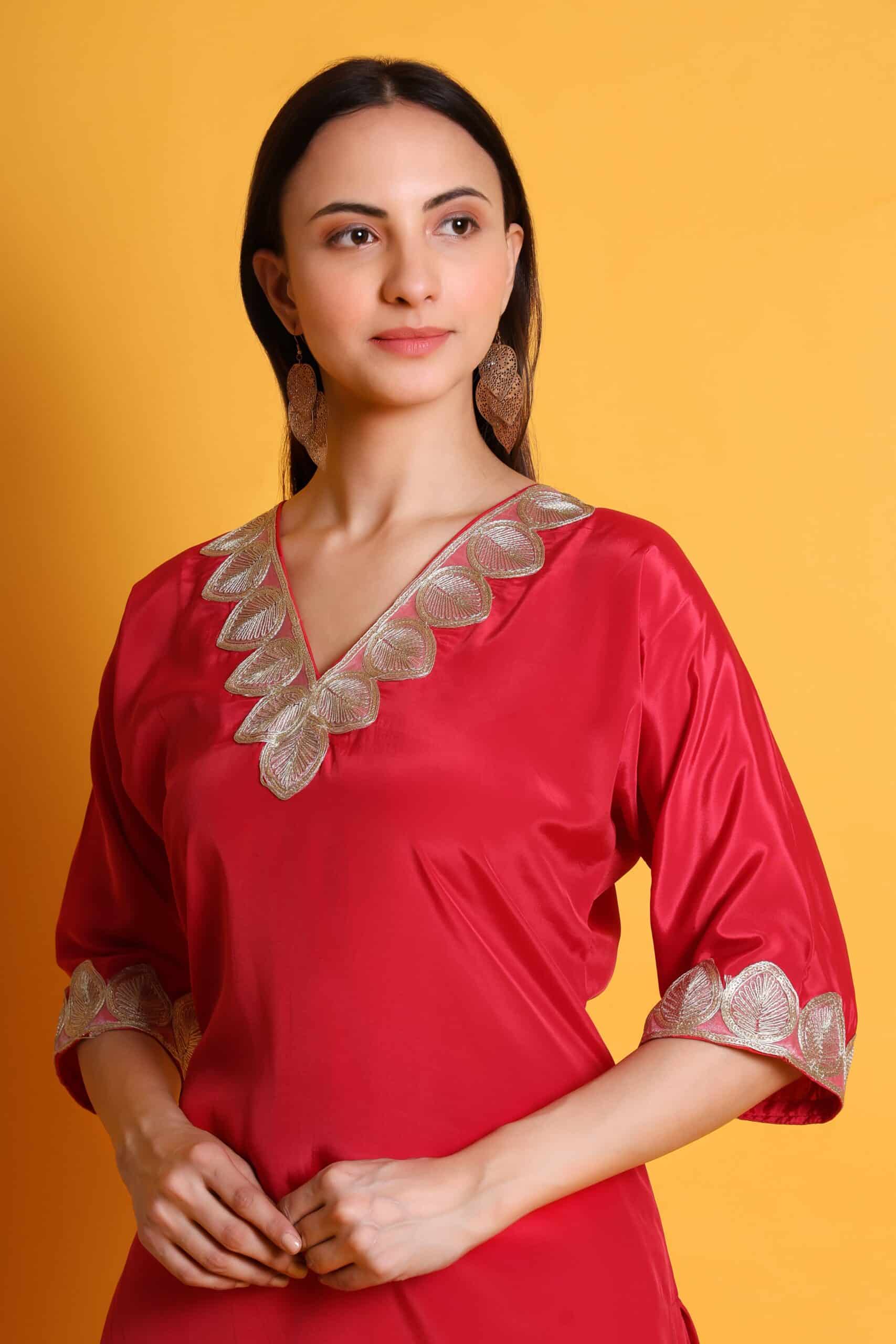 Crepe Kurta Set image 5