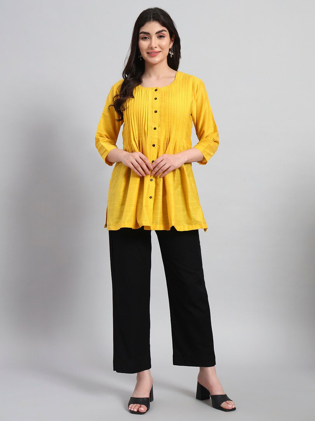 Silk Pintuck Short Kurta With Pant image 3