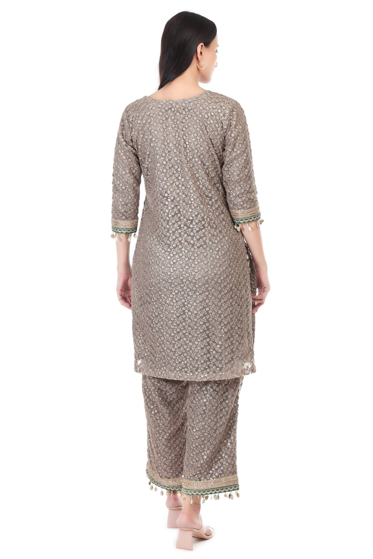 Embroided Kurta Set image 3