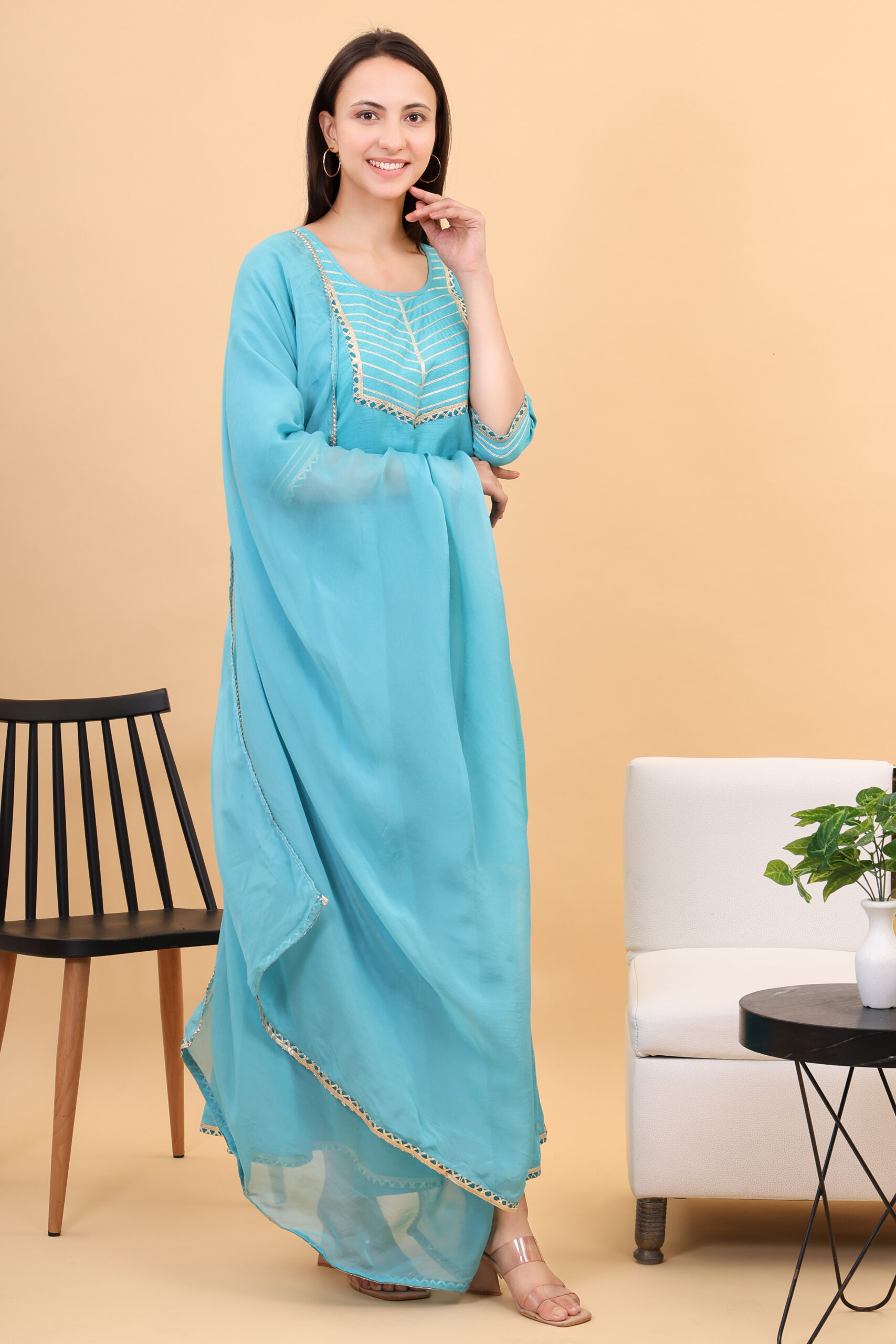 Dola Silk Kurta Set With Dupatta image 4
