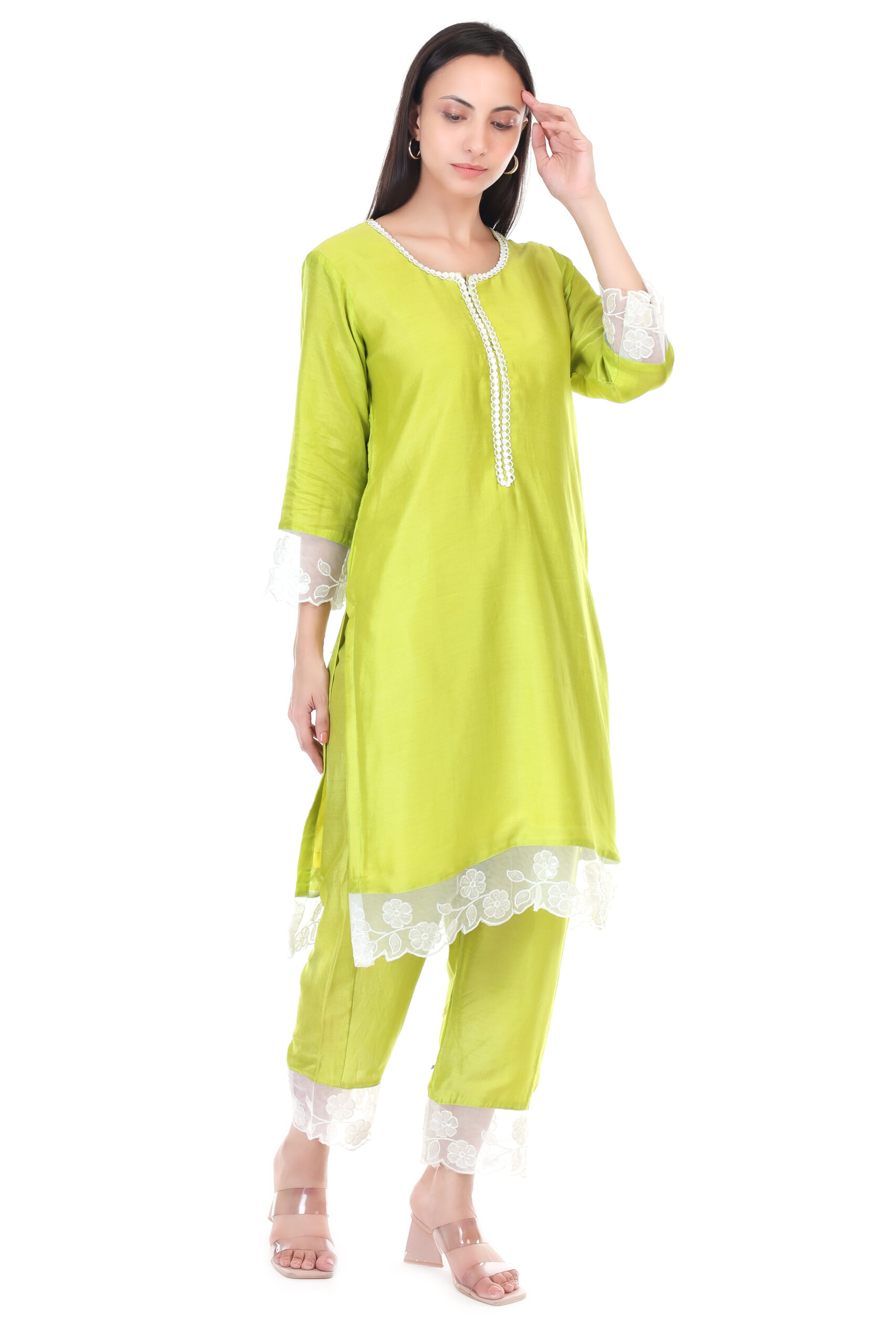 Muslin Kurta Set With Lace Work image 4