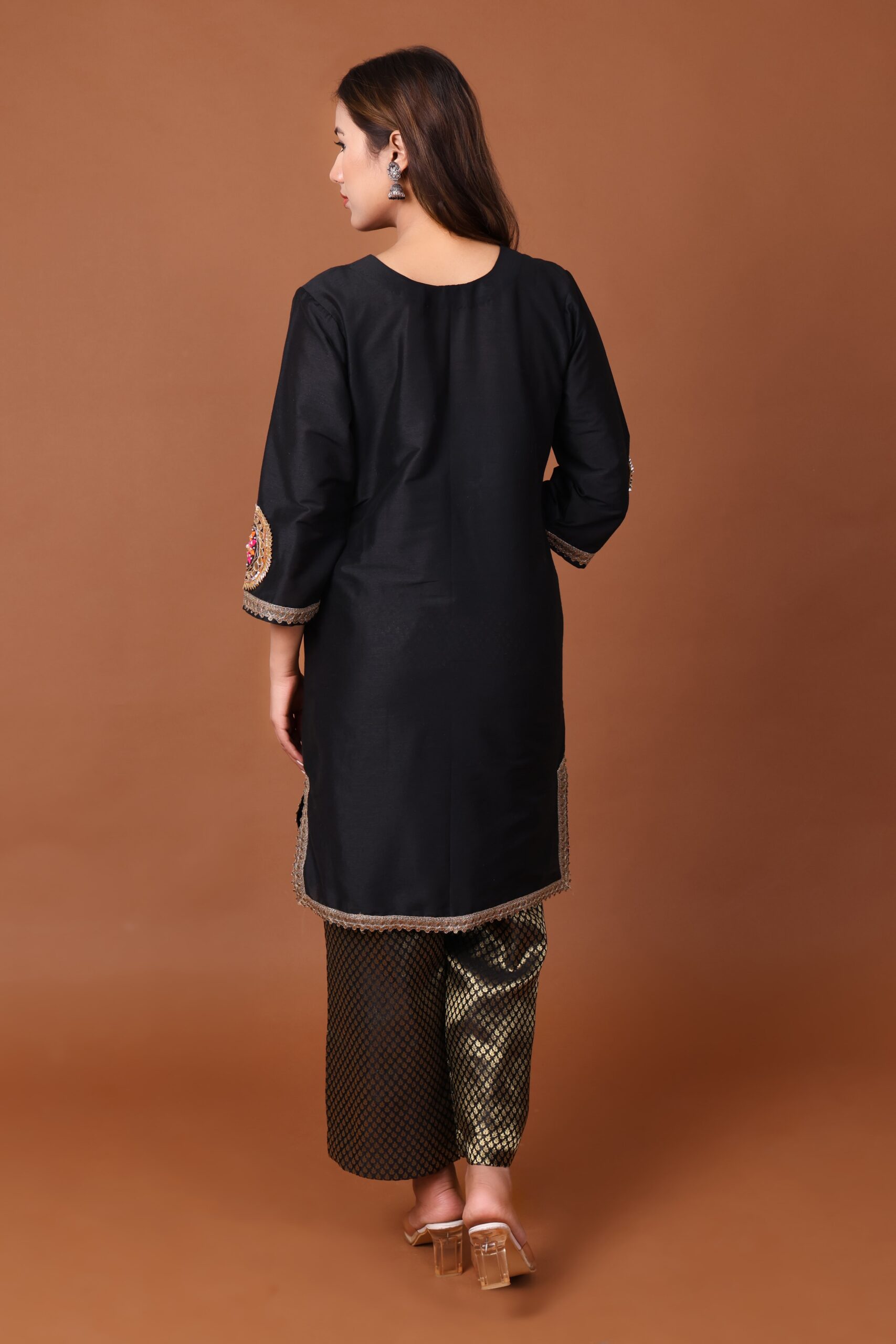 Silk Kurta Set With Brocade Pant And Orgenzza Dupatta image 4