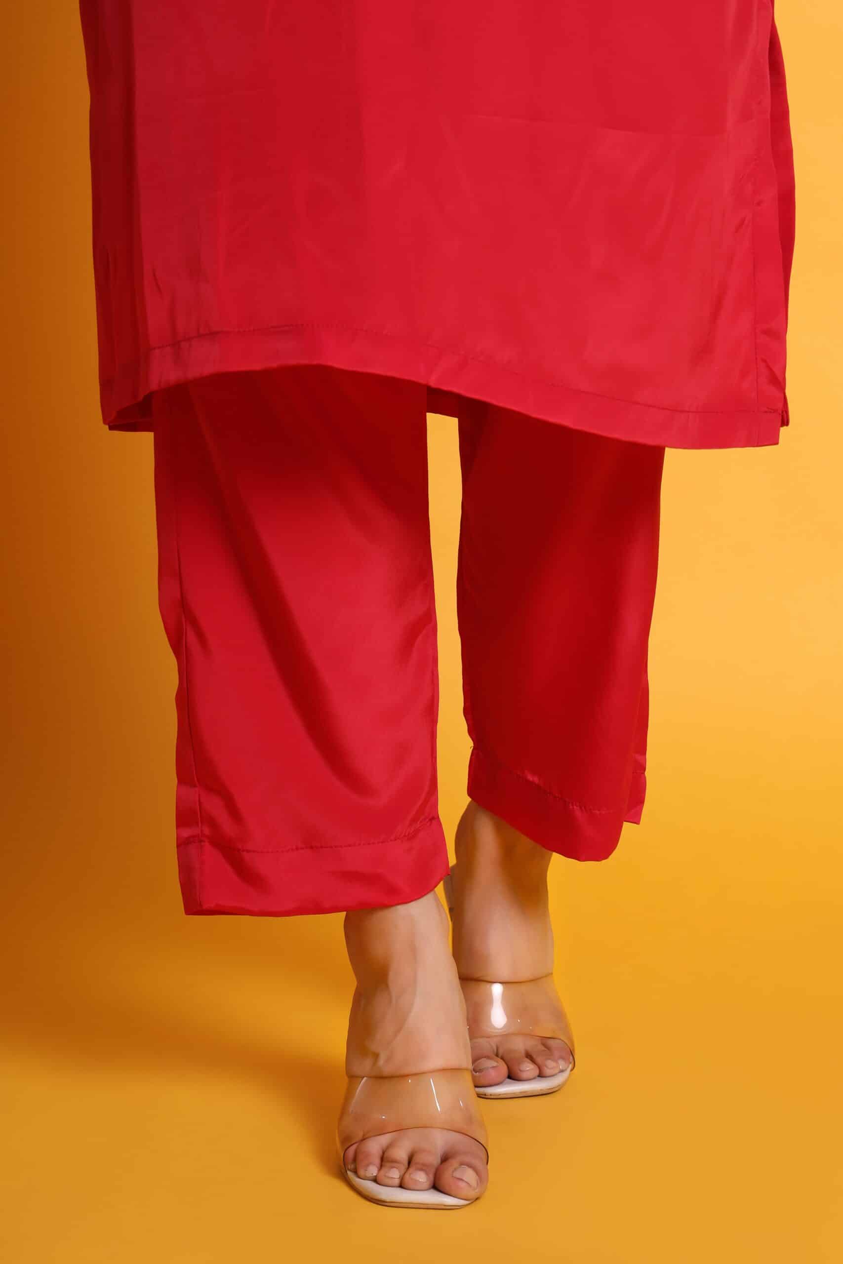 Crepe Kurta Set image 6