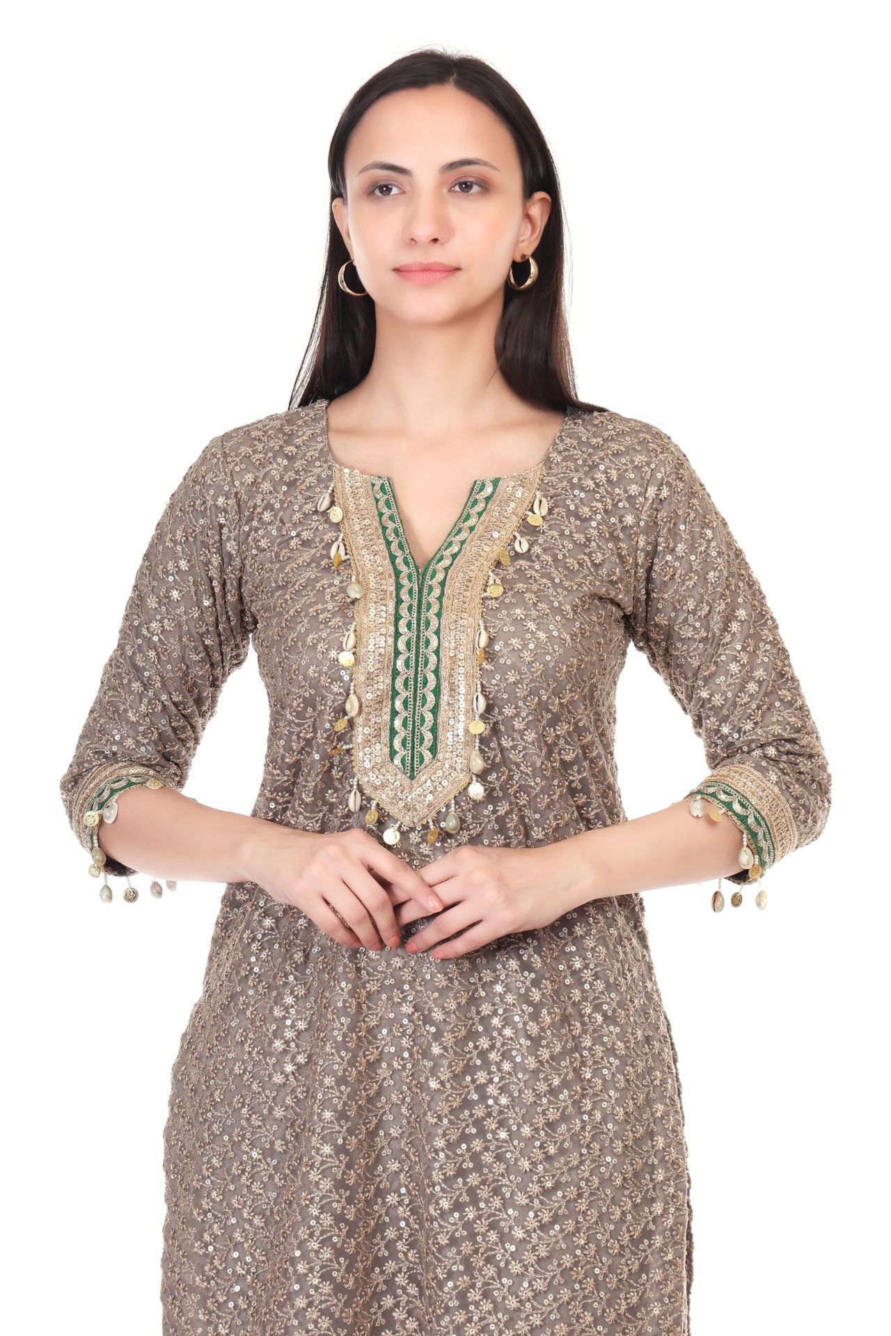 Embroided Kurta Set image 4