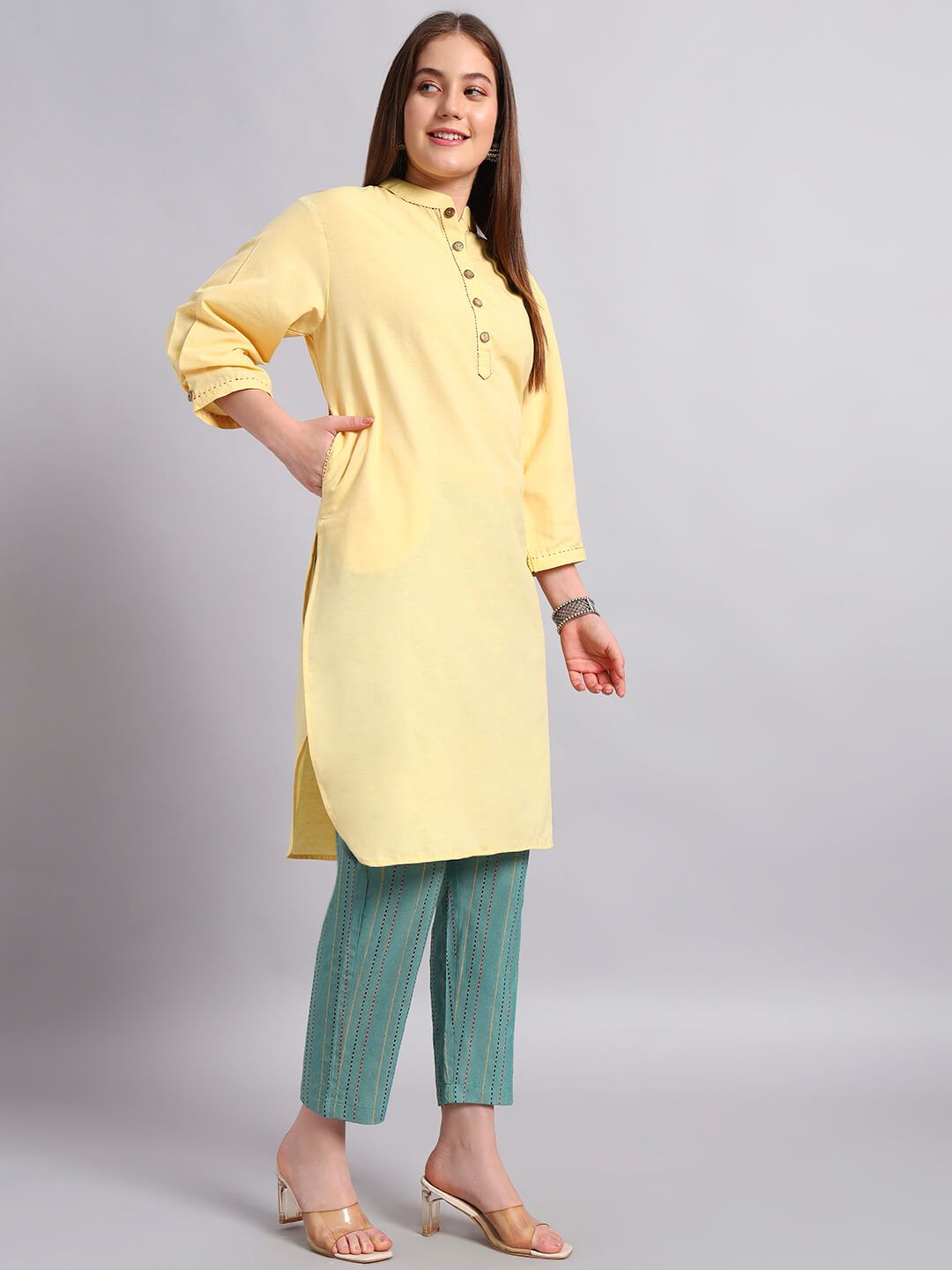 Cotton Kurta Set image 5