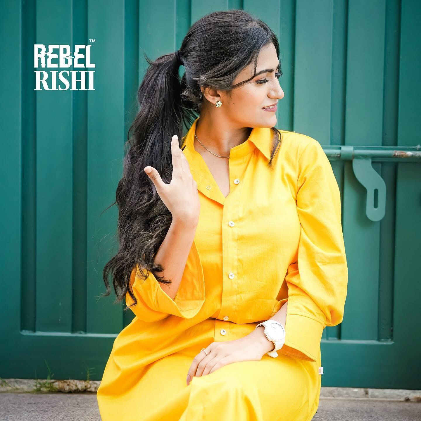 Solid Yellow Collar Dress image 4