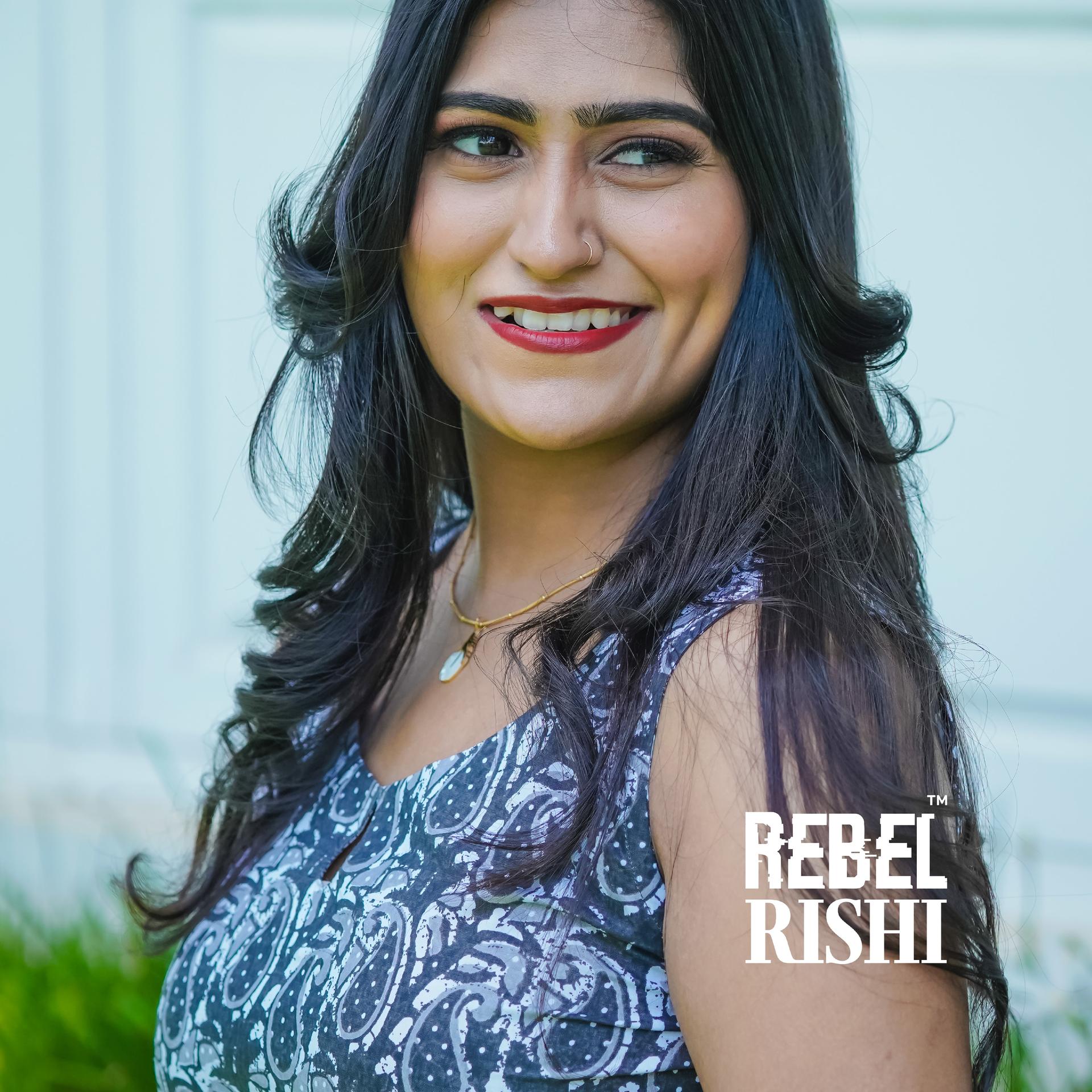 Ash Paisley Print Sleeveless Kurta