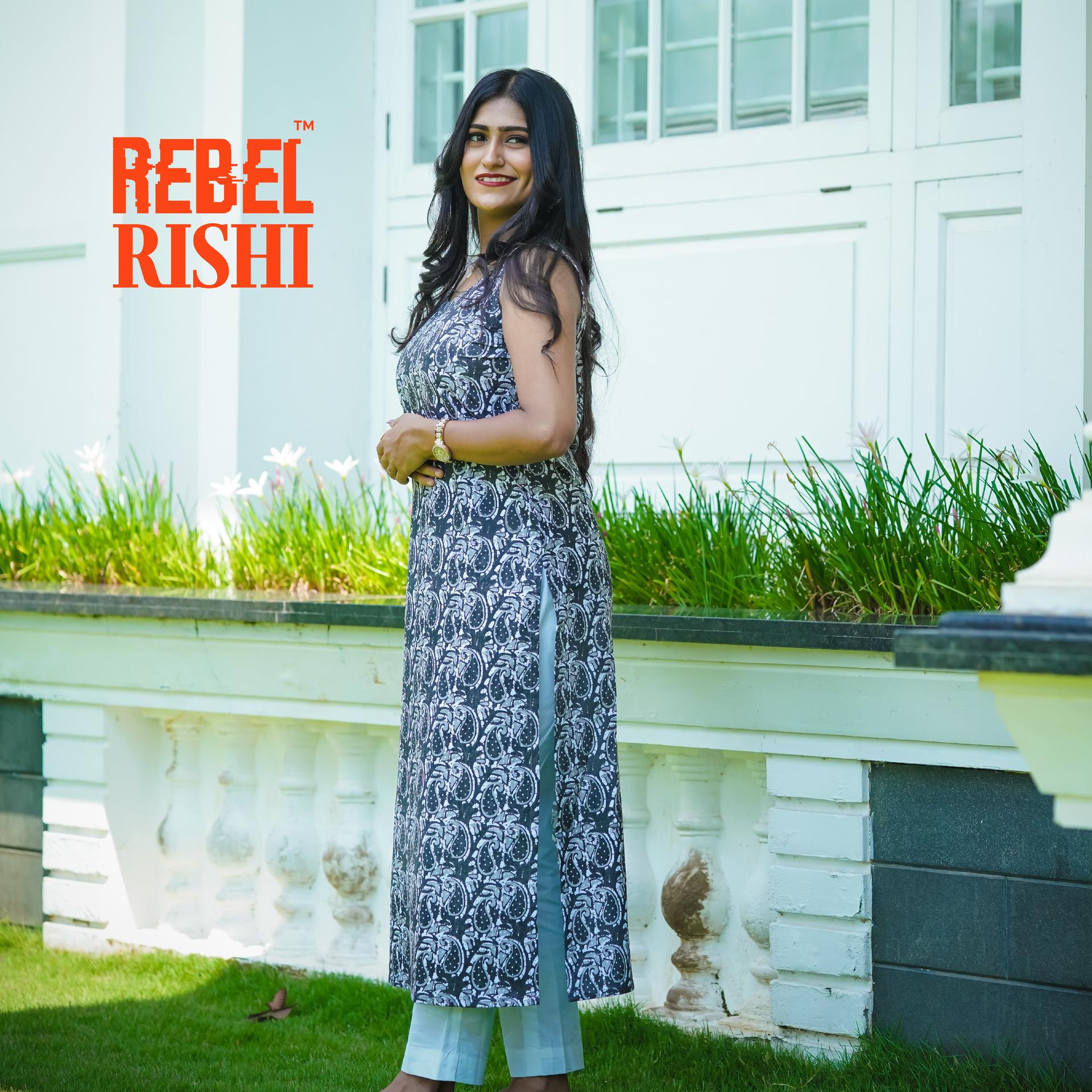 Ash Paisley Print Sleeveless Kurta image 4