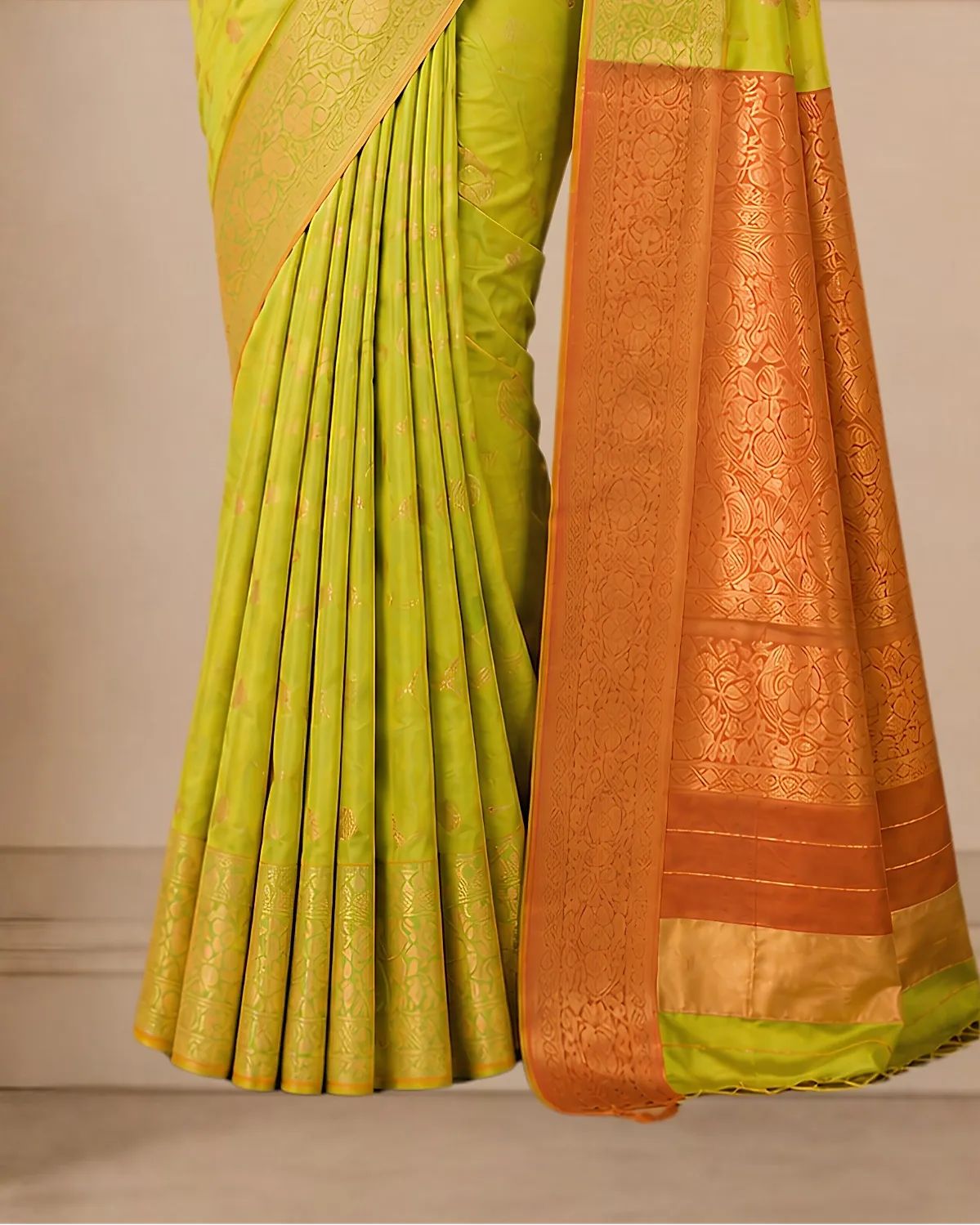 Manjal Butta Saree image 3