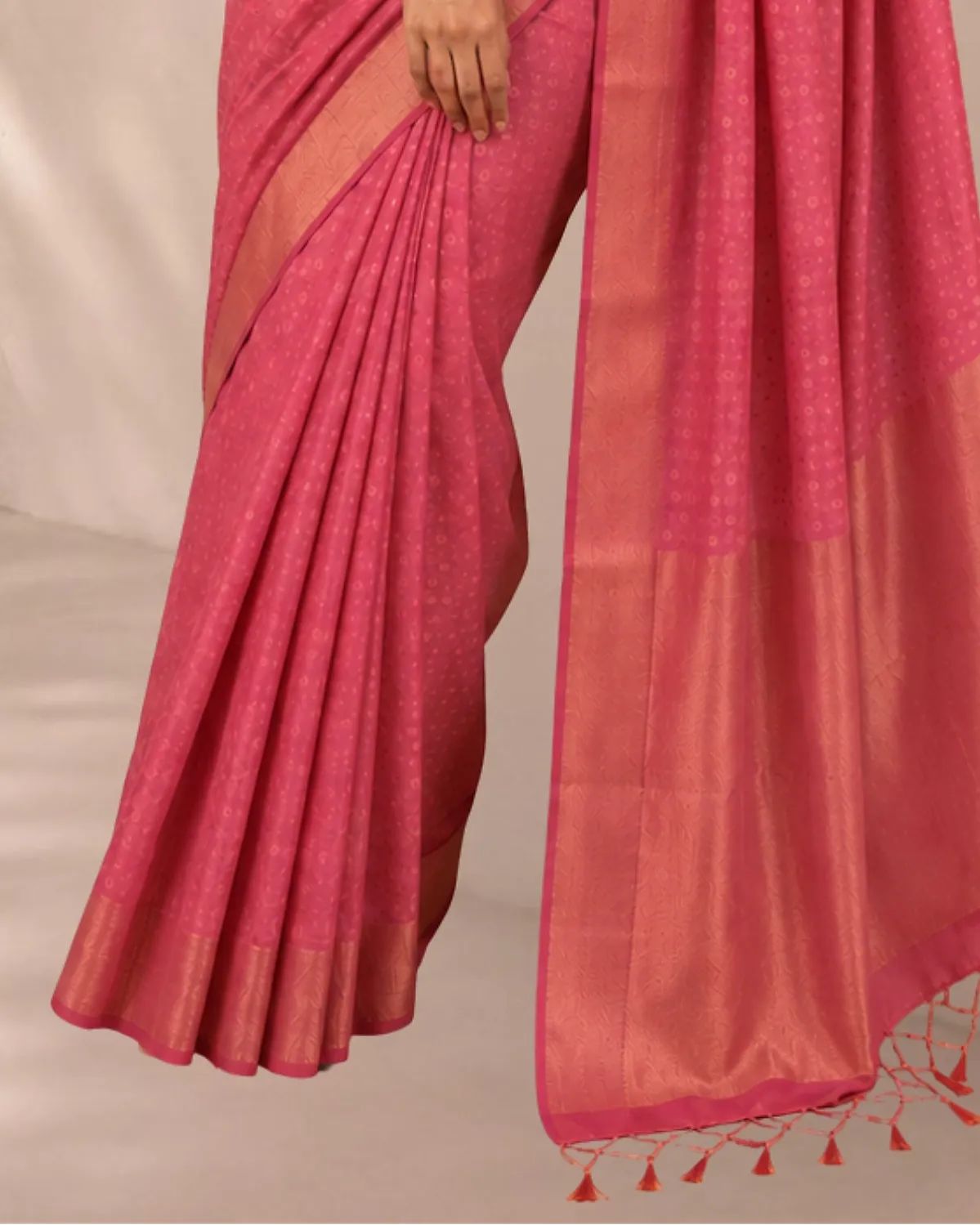 Gulabi Madhavi Silk Saree image 3