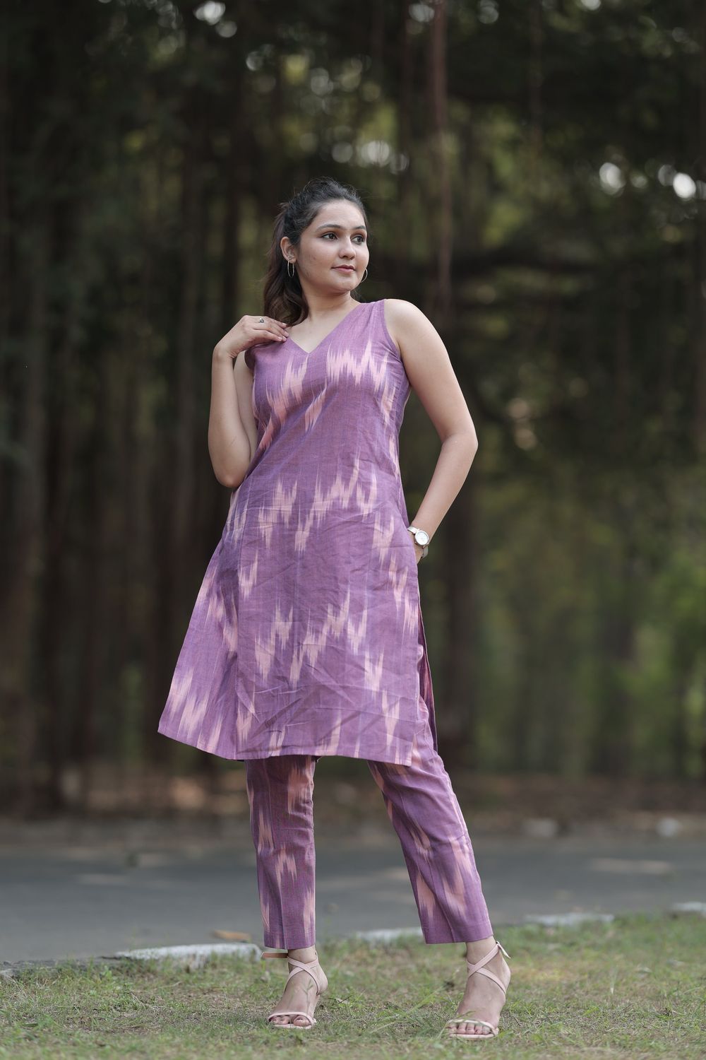 Swaraa Ikkat Cotton Kurta Co-ord Set image 4