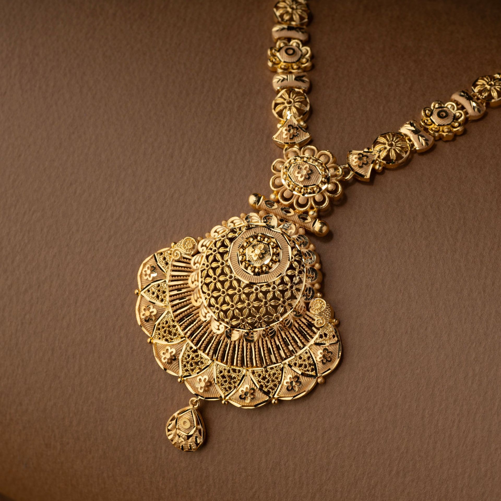 Gold Replica Necklace - Forming Jewellery | Triyanka By Tilloma image 2