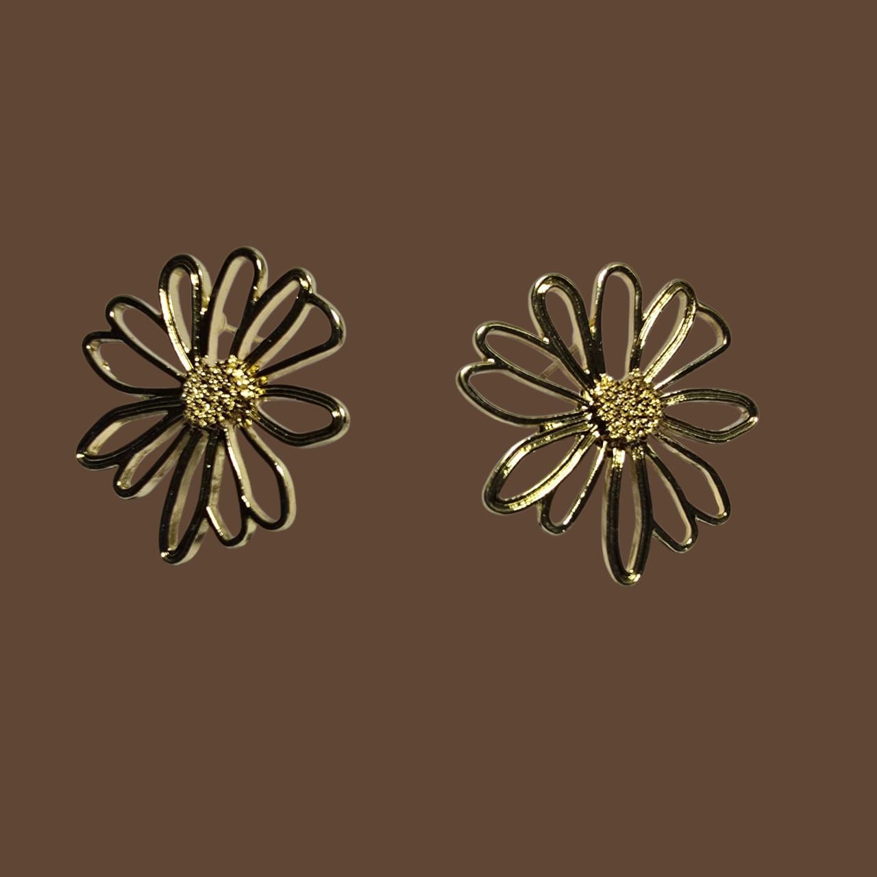 Floral & Geometric Anti-tarnish Earrings Combo (SET Of 2 Pairs) image 2