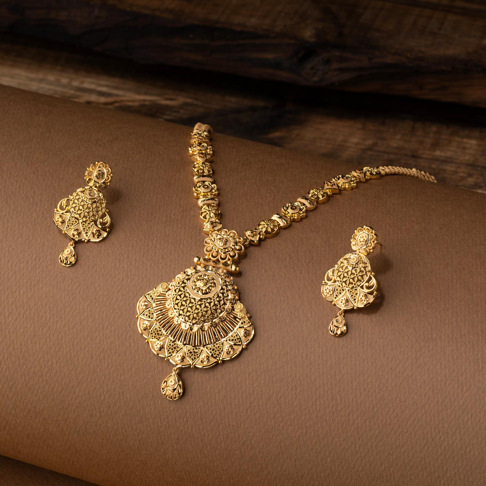 Gold Replica Necklace - Forming Jewellery | Triyanka By Tilloma image 4