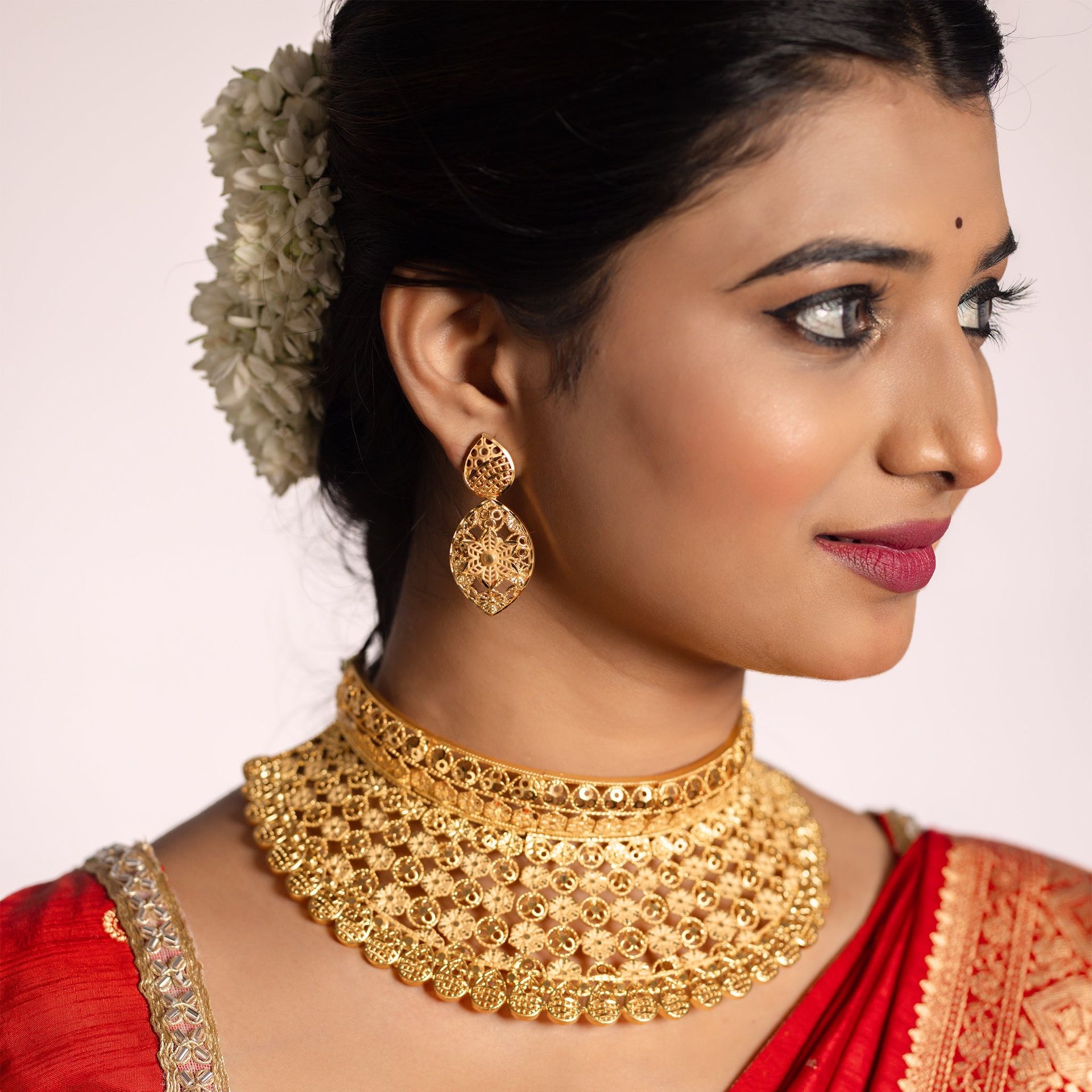 Gold Choker Necklace - Forming Jewellery | Divyashri By Tilloma image 4
