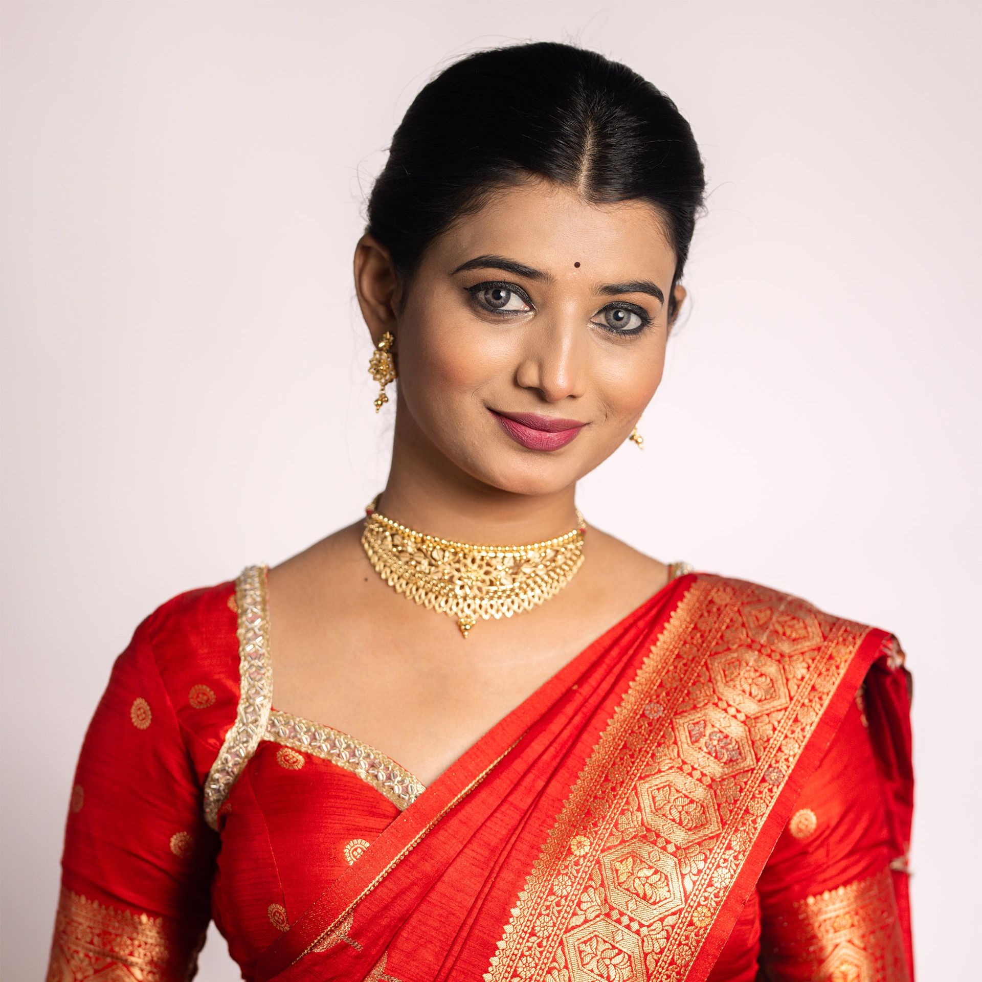 Gold Choker Necklace - Forming Jewellery | Poovi By Tilloma image 5